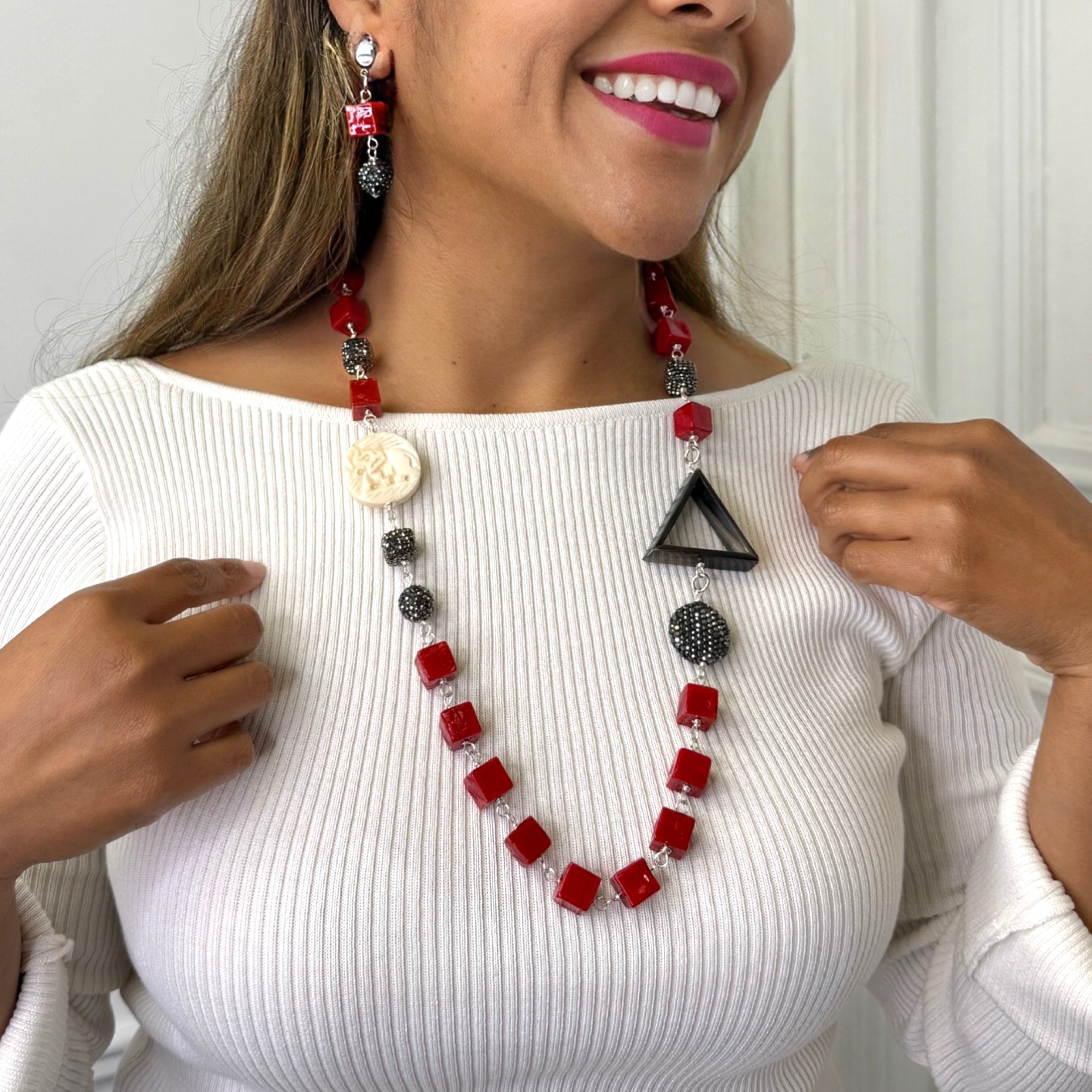 Wisdom Trunk Necklace