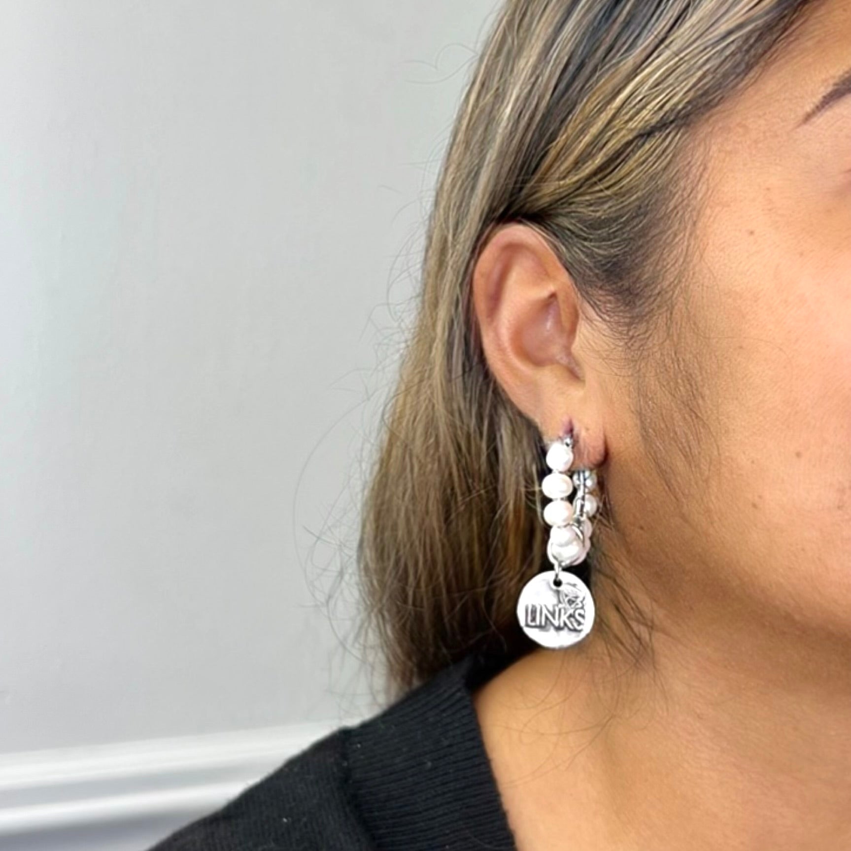 Links Connection Earrings