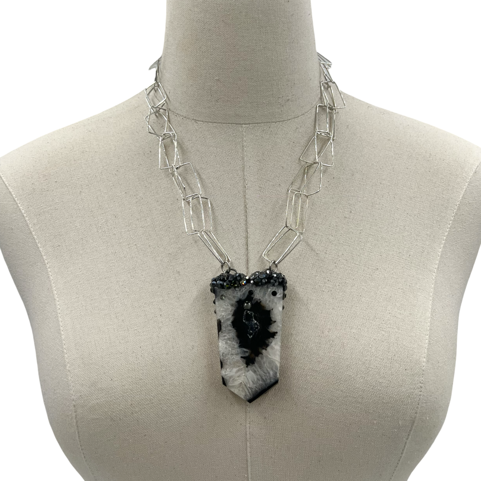 Maine Crowd Necklace