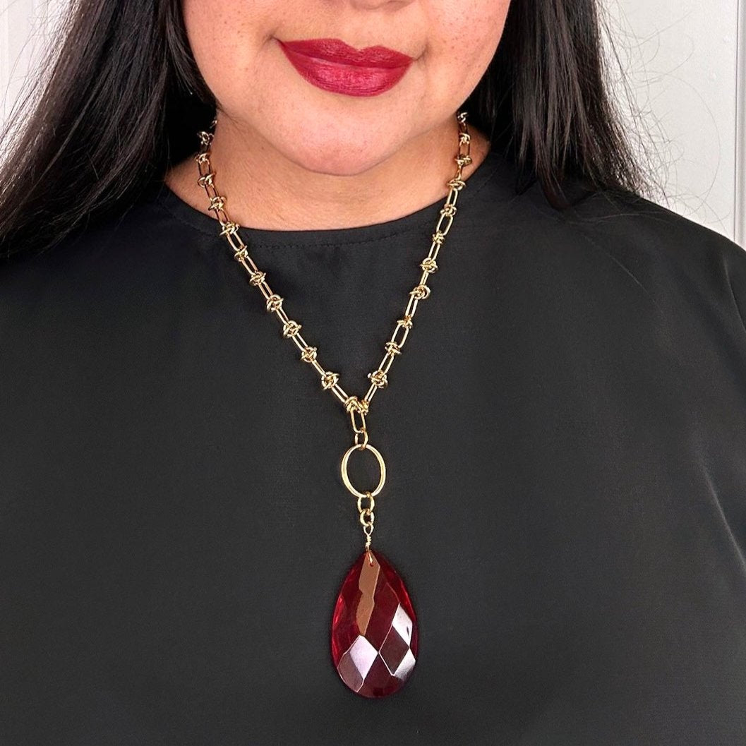 Labor Red Brite Necklace
