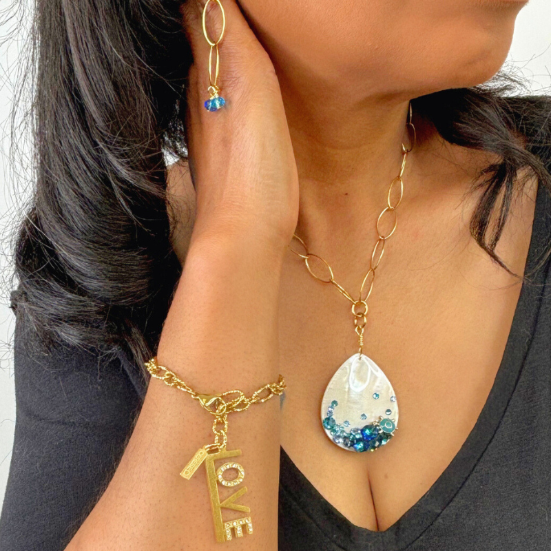 Aqua Sleigh Necklace