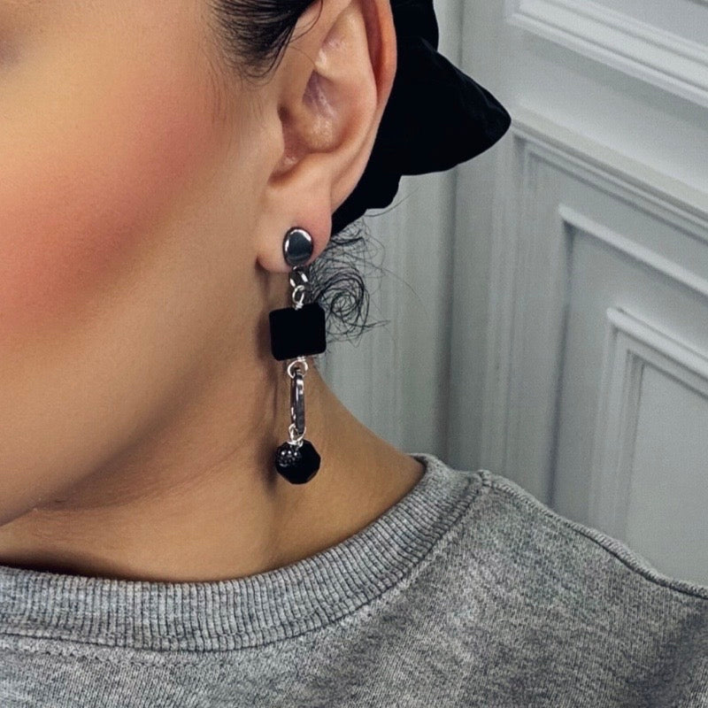 Black Glitz Earring