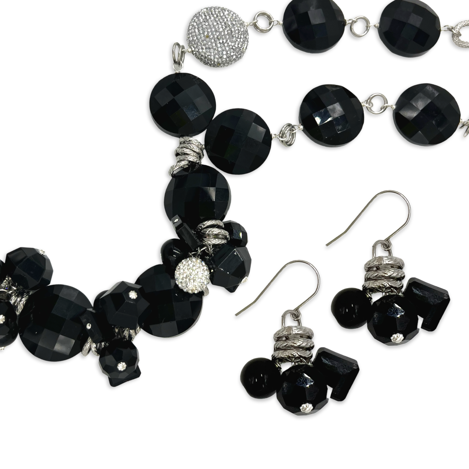 Beauty Bolden Necklace