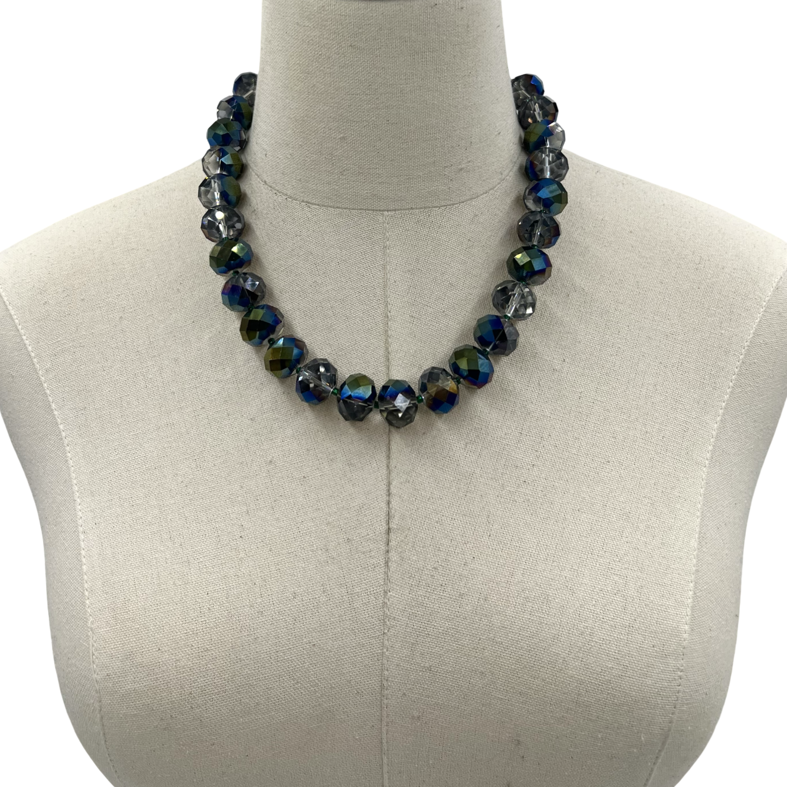 Shadow Trace Necklace