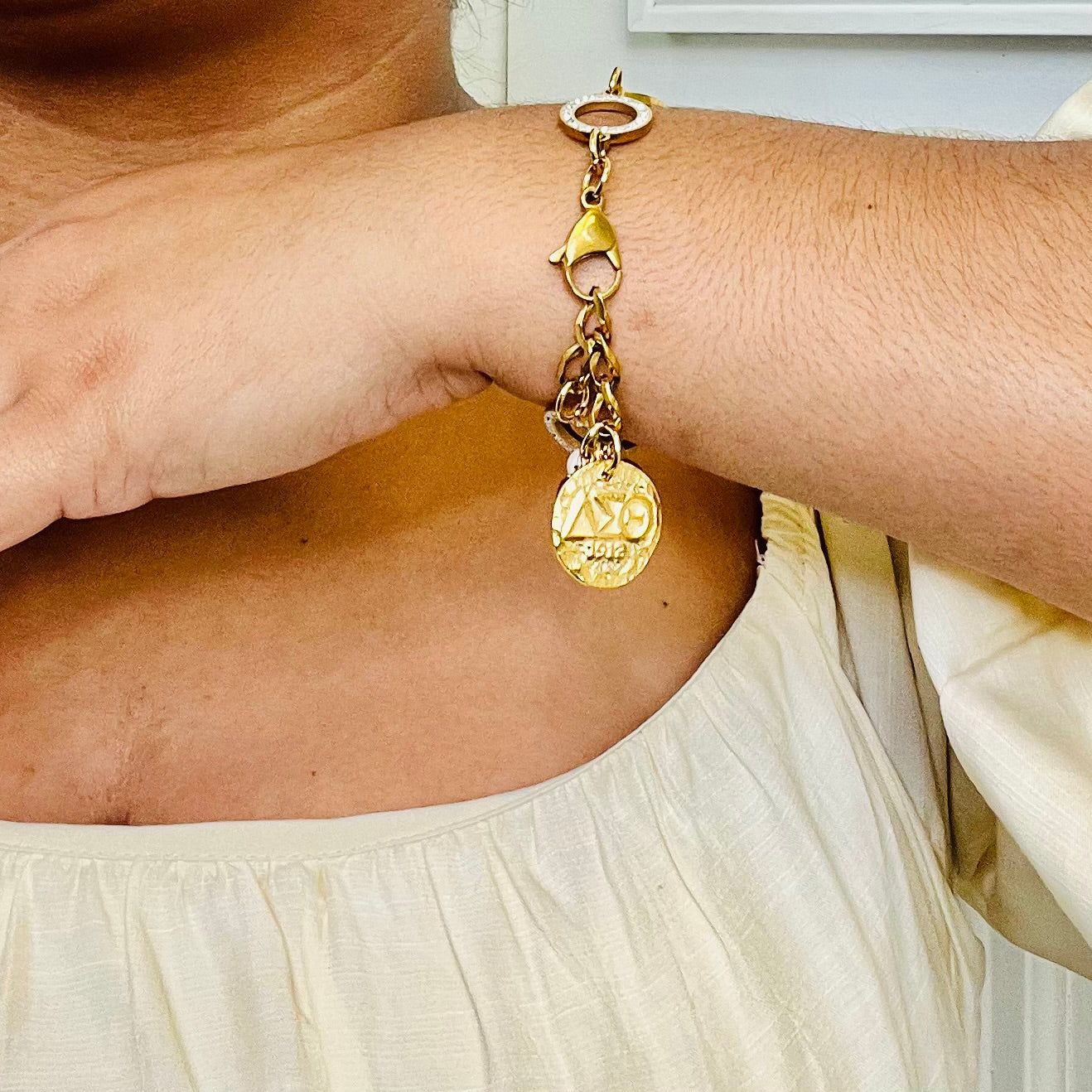 Delta Clear Panther Bracelet