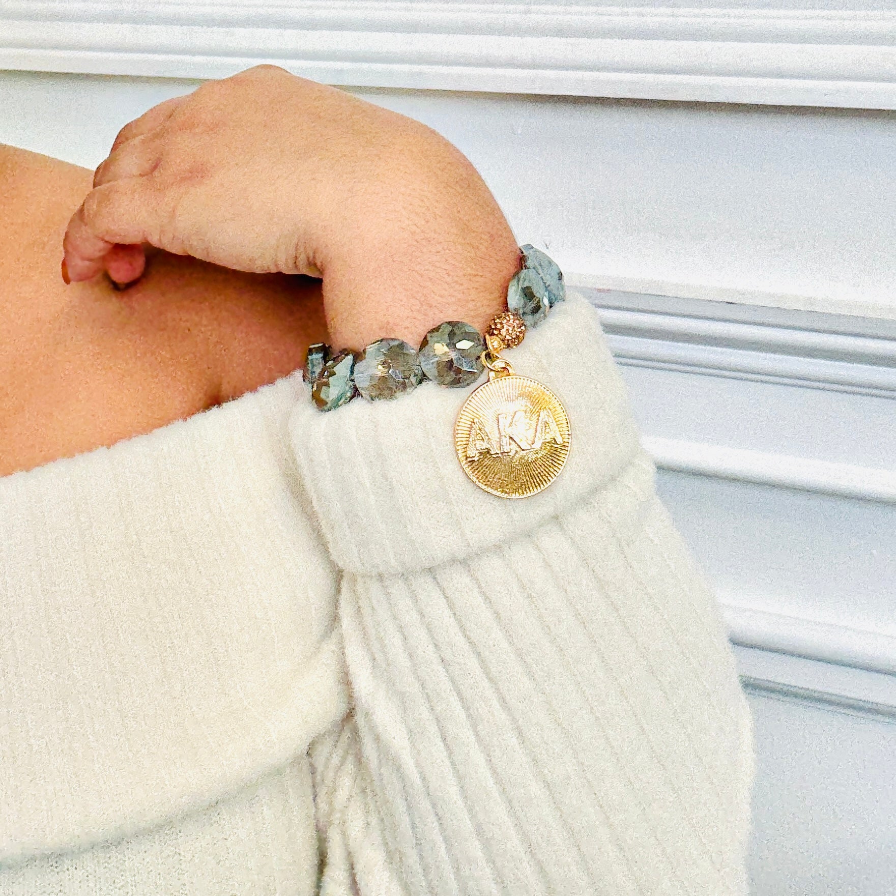 AKA Flor Iridescent Crystal Bracelet