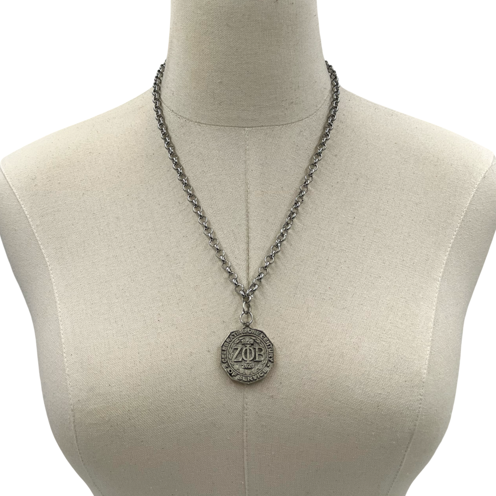 Zeta Gleam Necklace