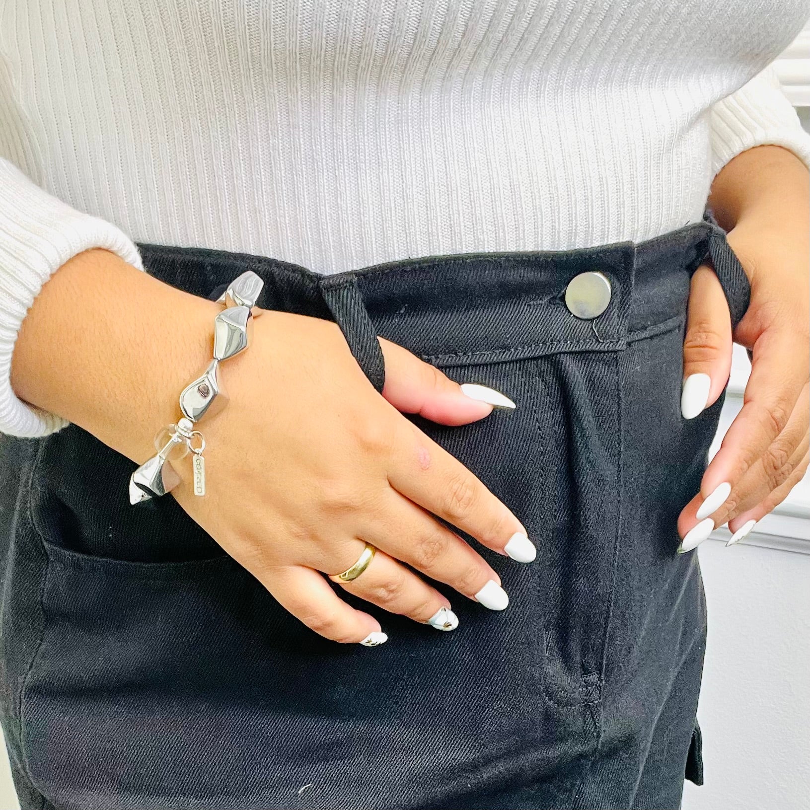 Metallic Touch Bracelet