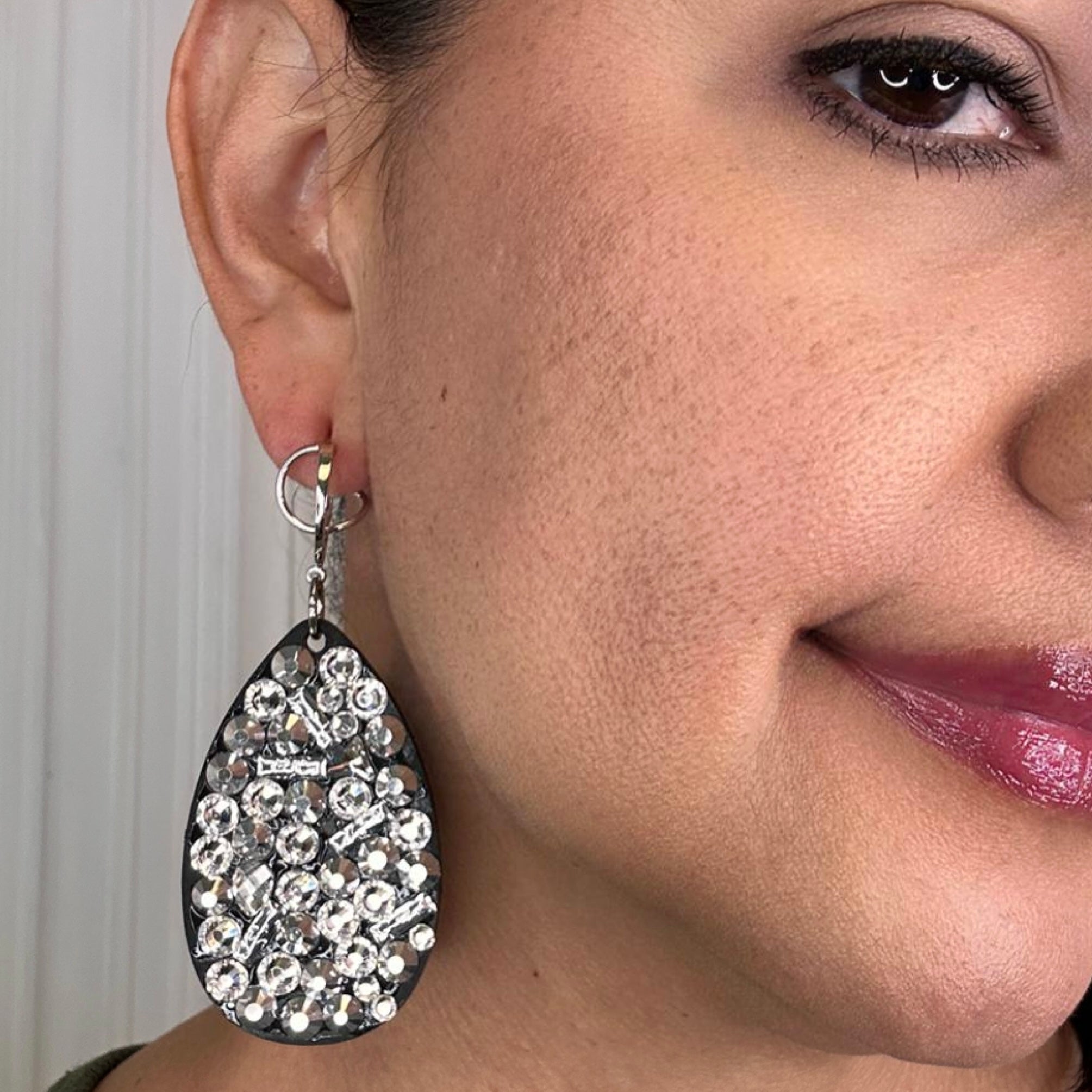 Flash Silver Streak Earring