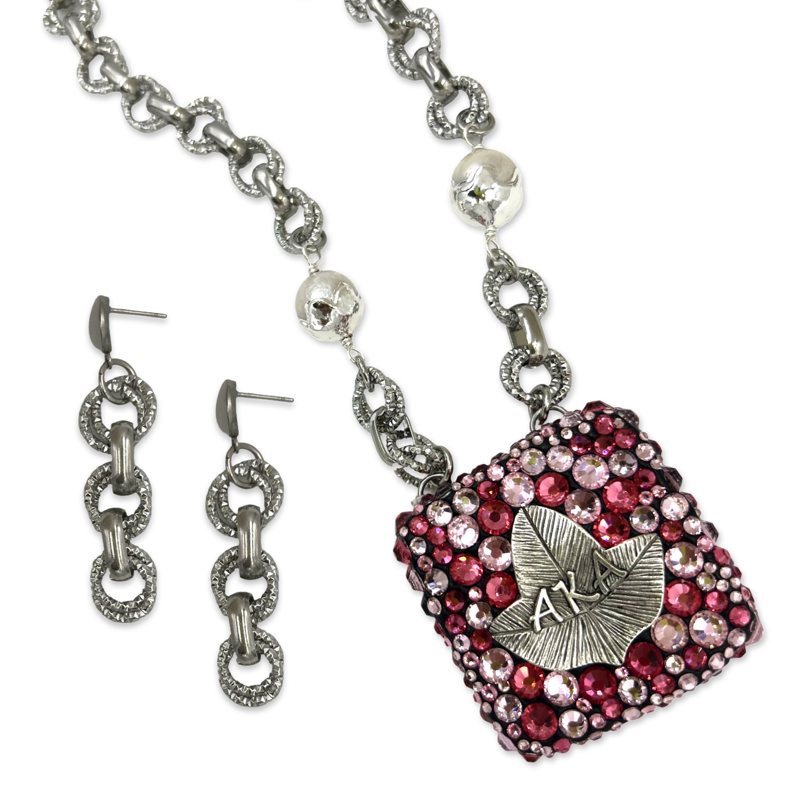 Silhouette Arc Necklace