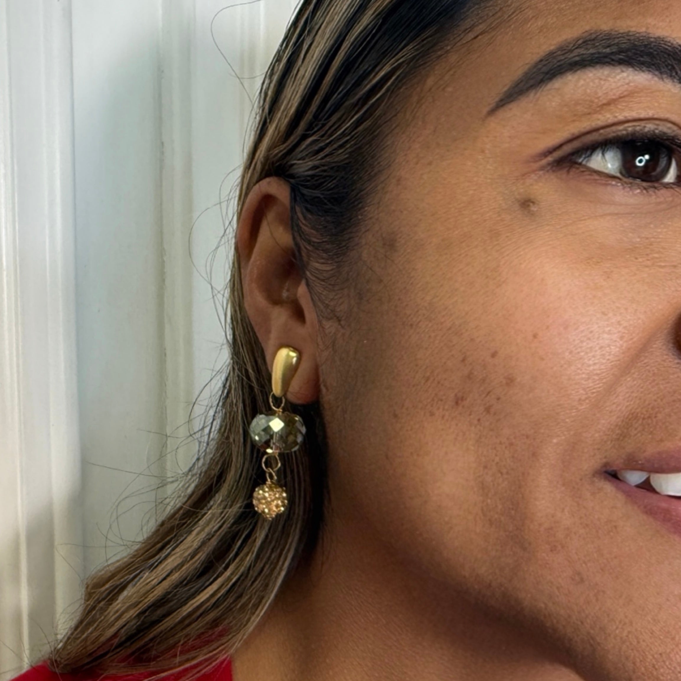 Frosted Sigh Earrings
