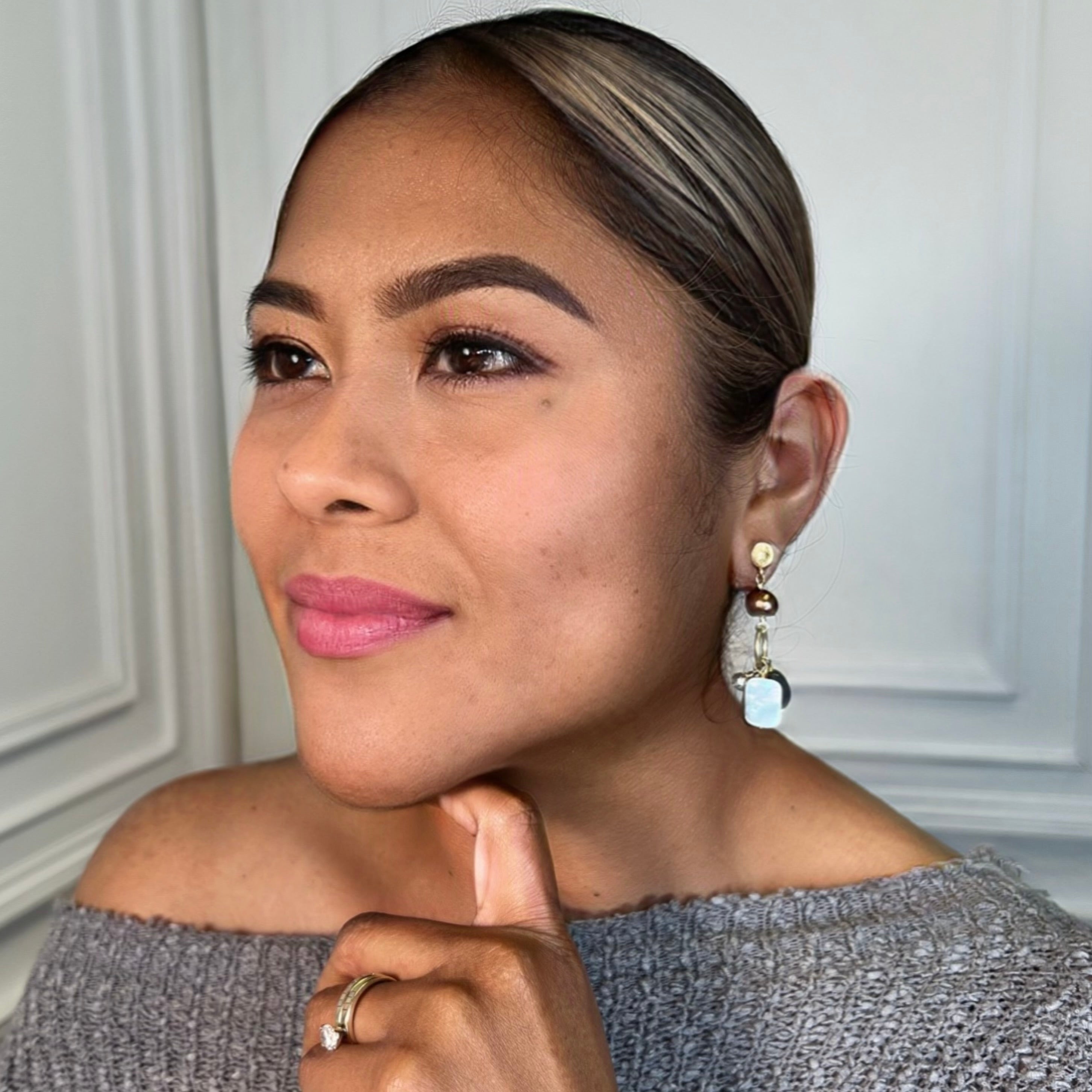 Serenity Glow Earring