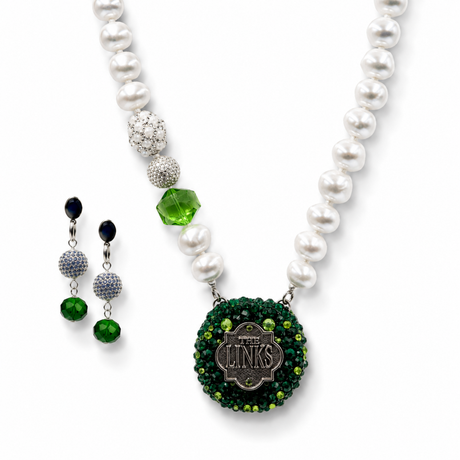 Links Welcome Necklace