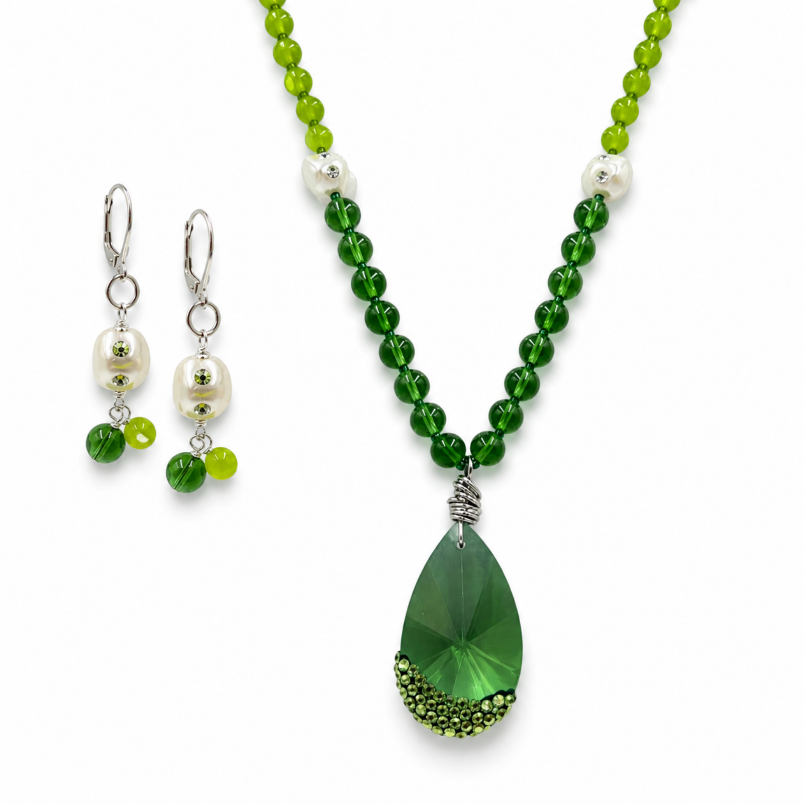 Cheers Necklace Set