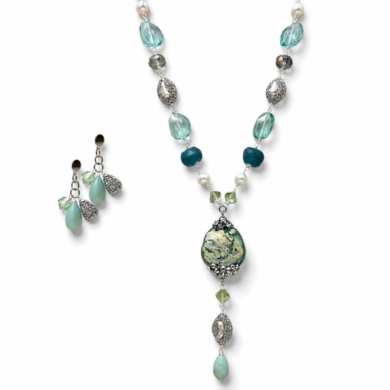 Alandra Necklace Set
