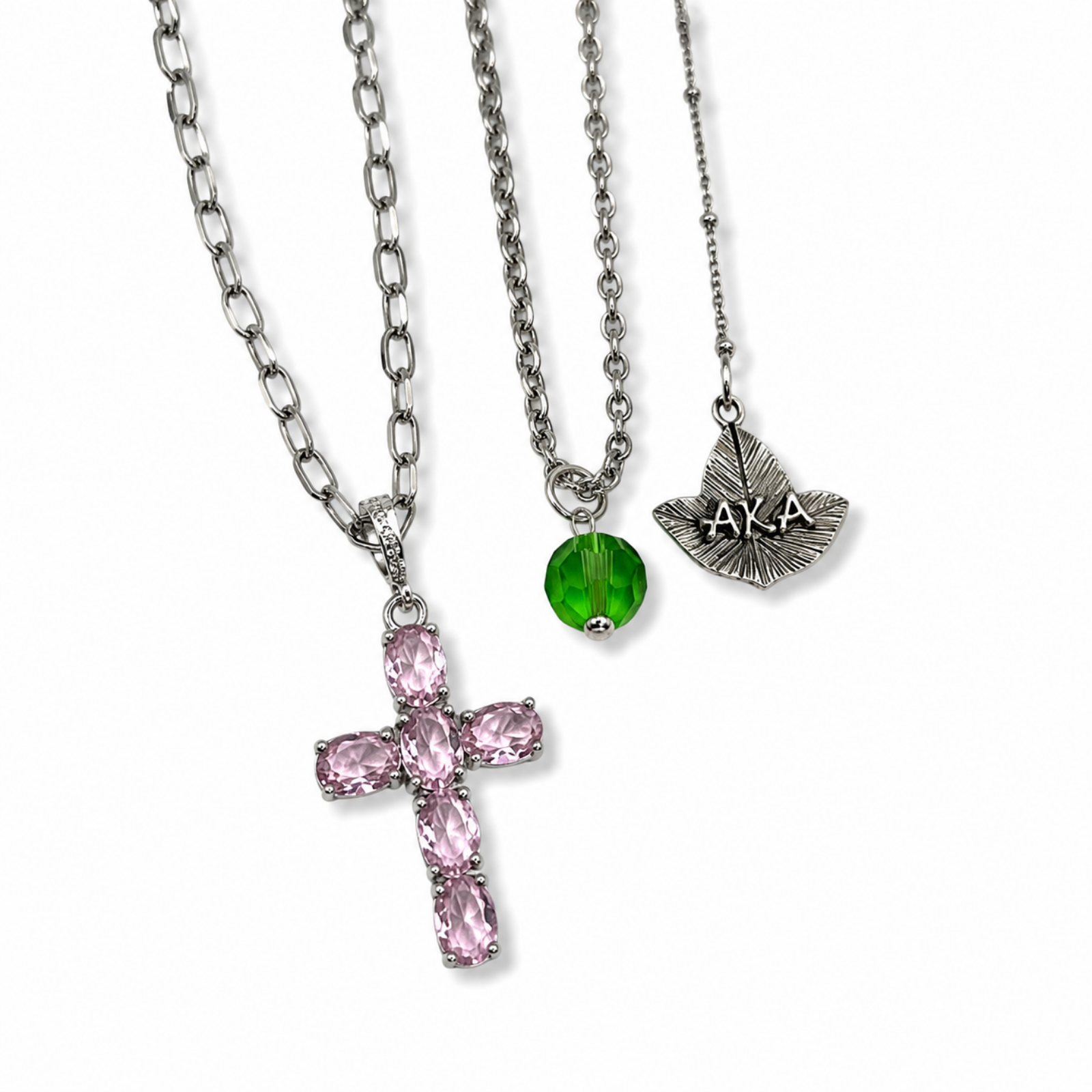 AKA Simple Tres Necklace