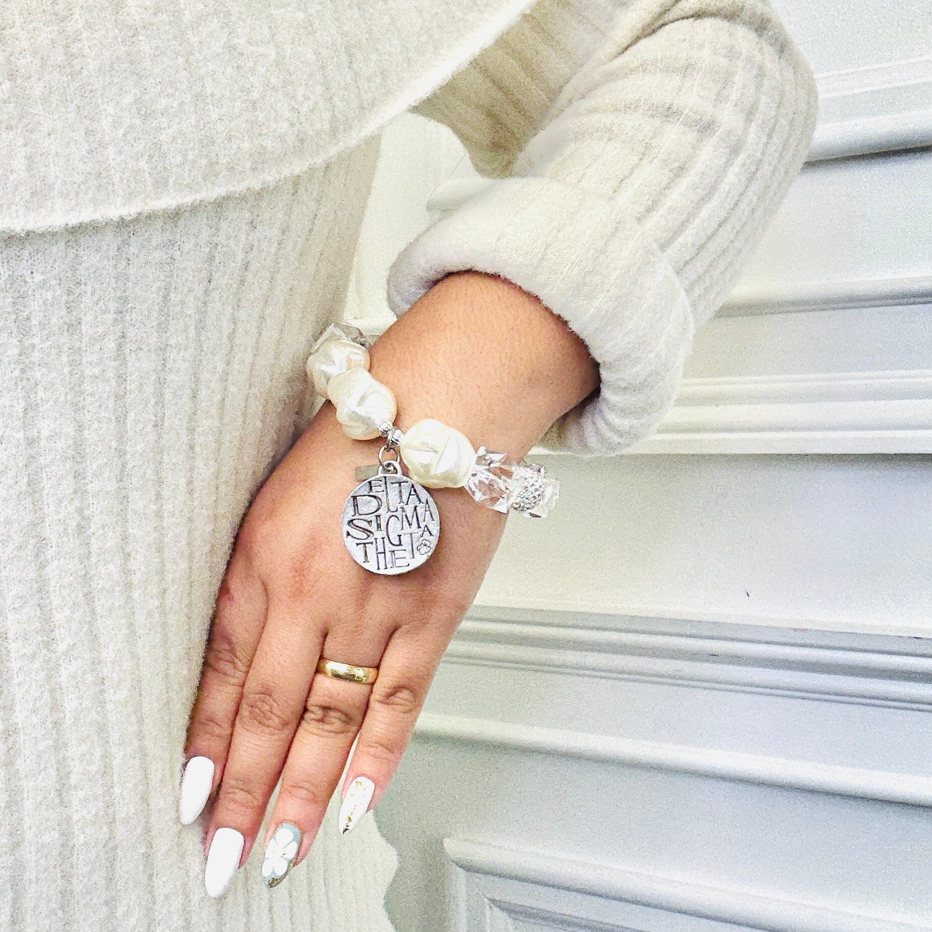 Delta Pillow Bracelet