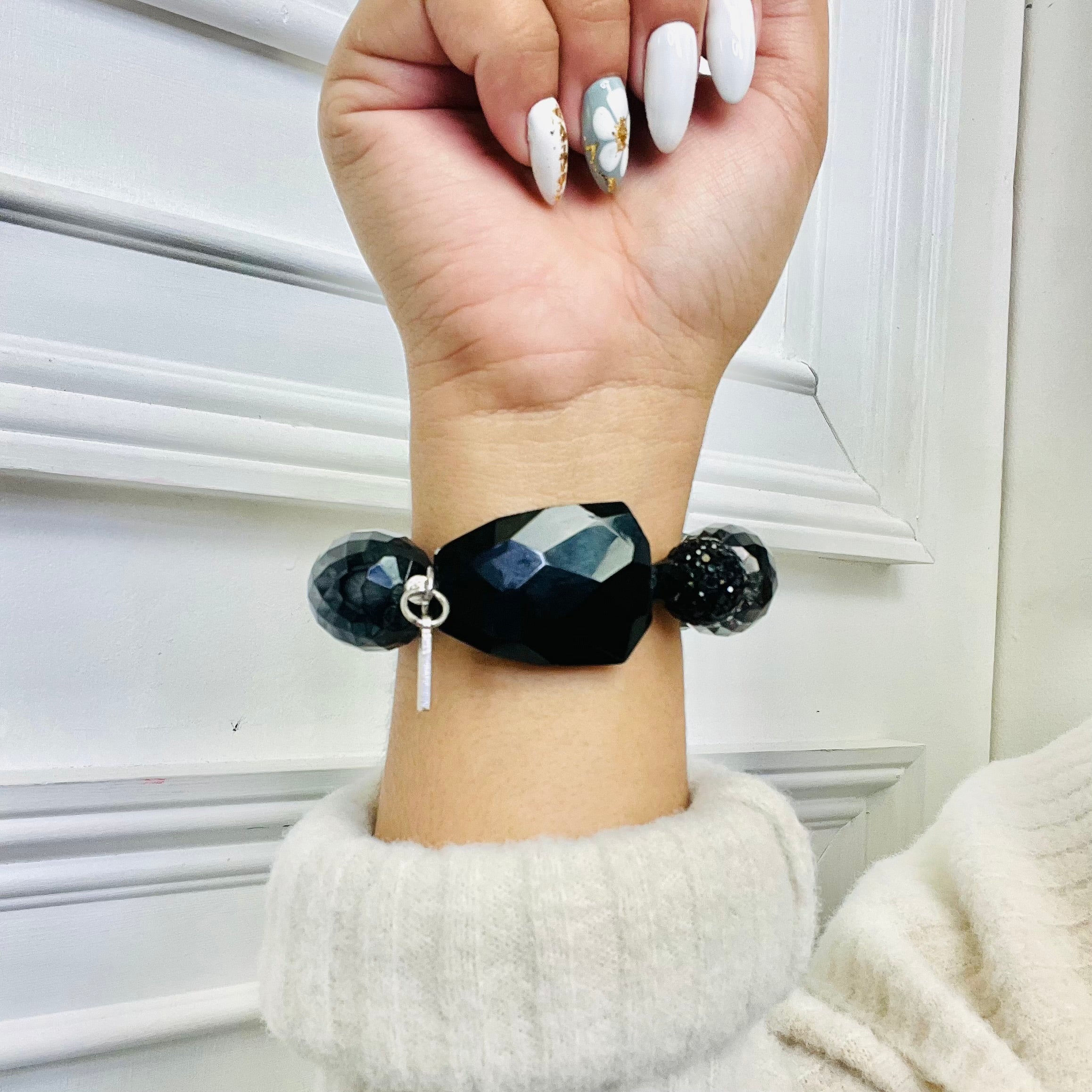 Dusky Dim Bracelet