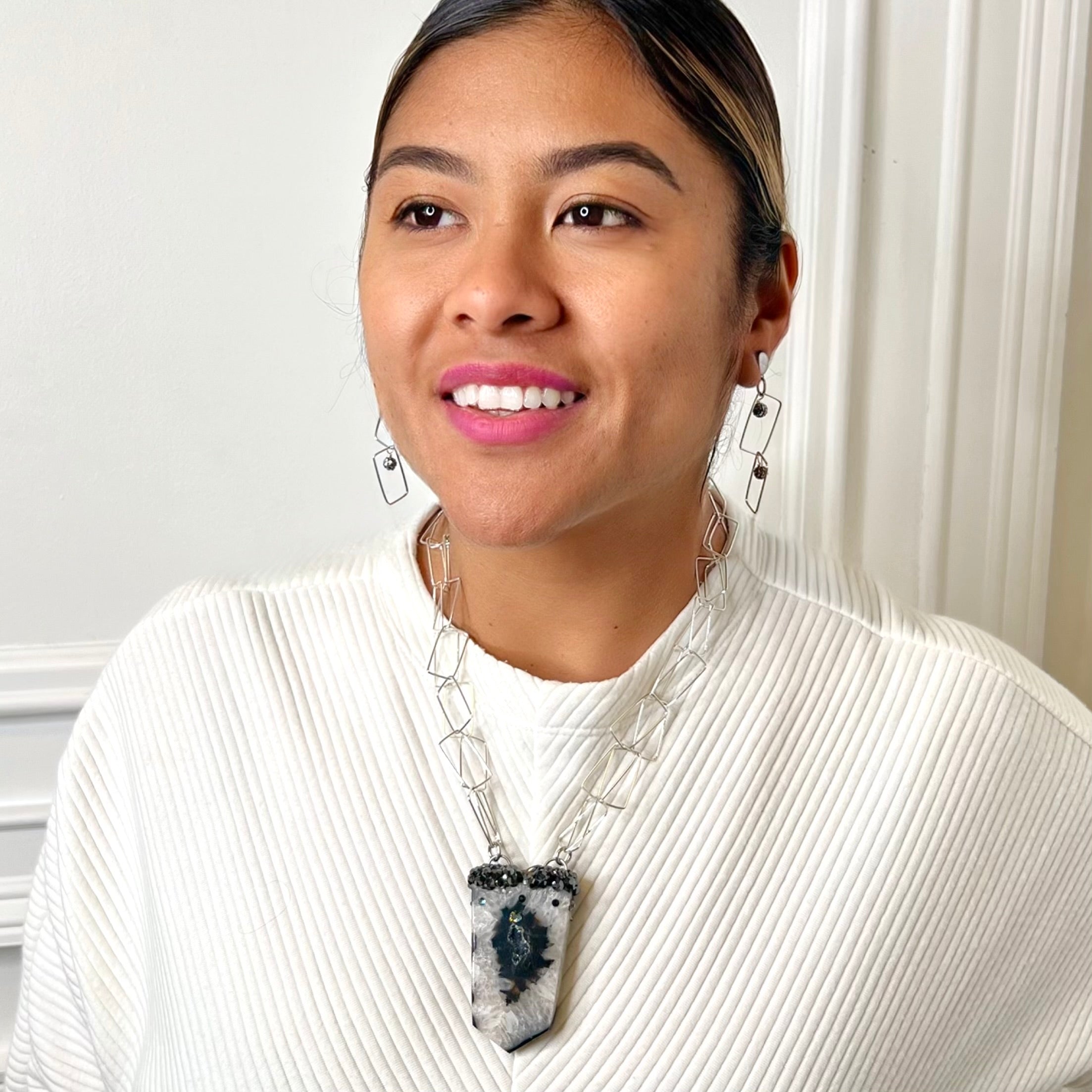 Maine Crowd Necklace