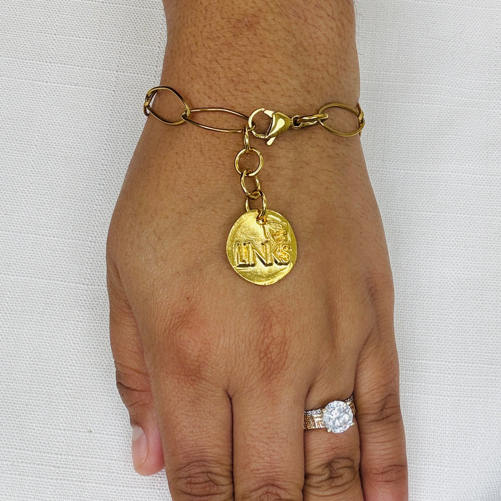 Links Flutter Bracelet