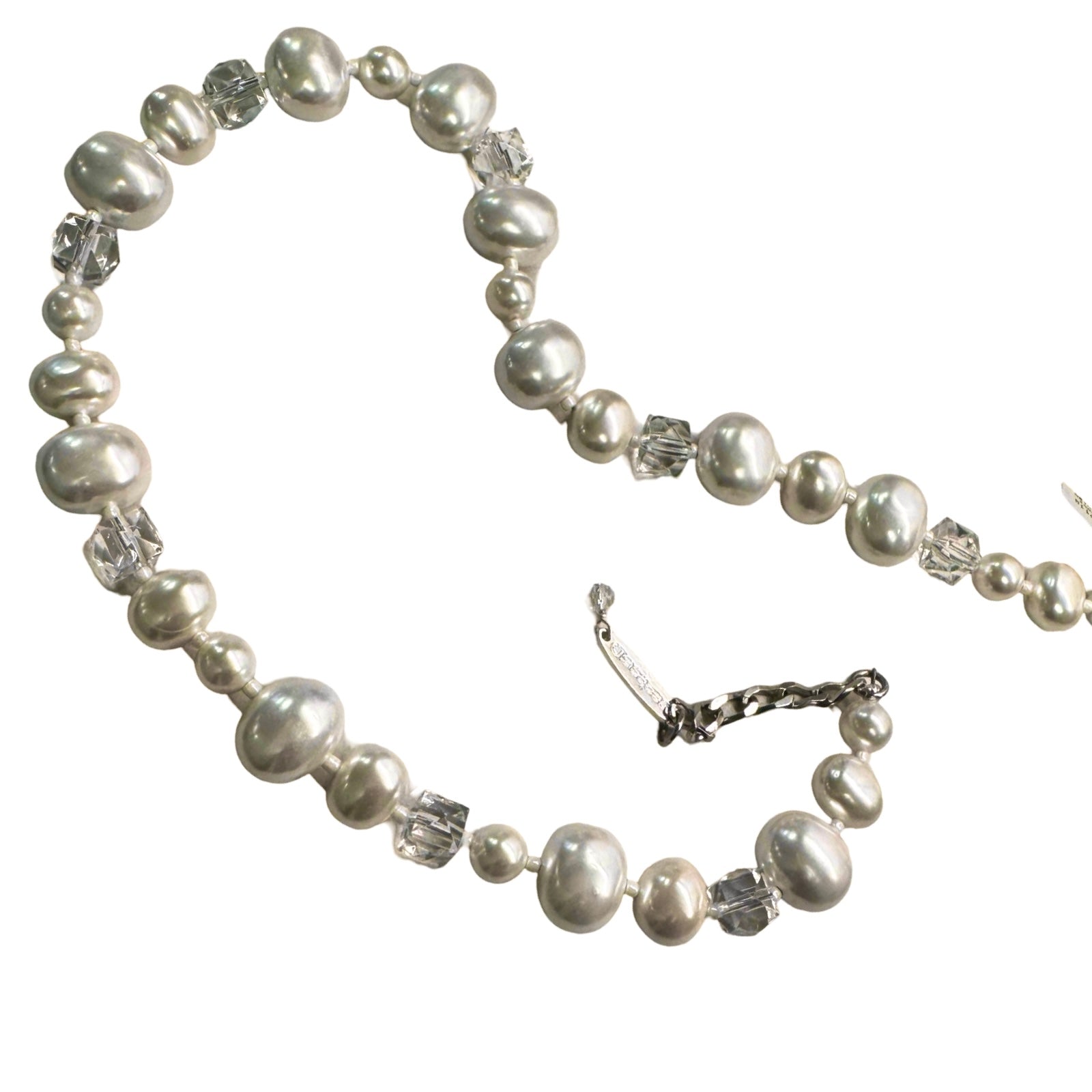 White Timeless Necklace