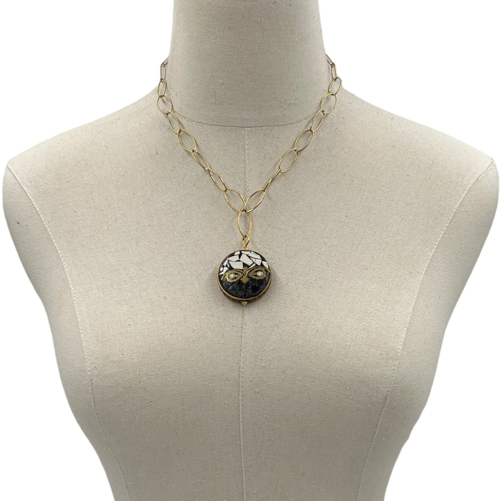 Echoes Treasure II Necklace