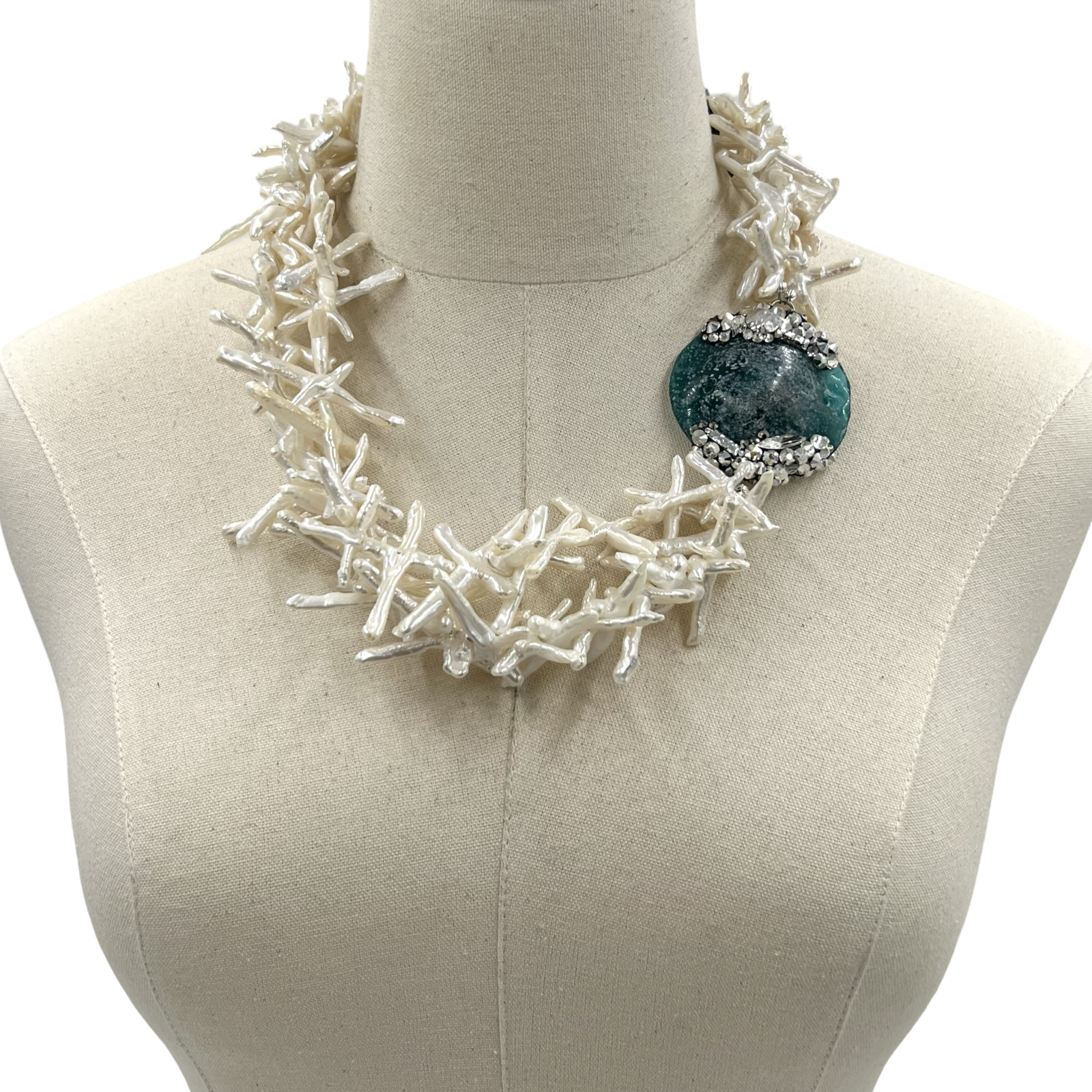 White Roman Capri Necklace