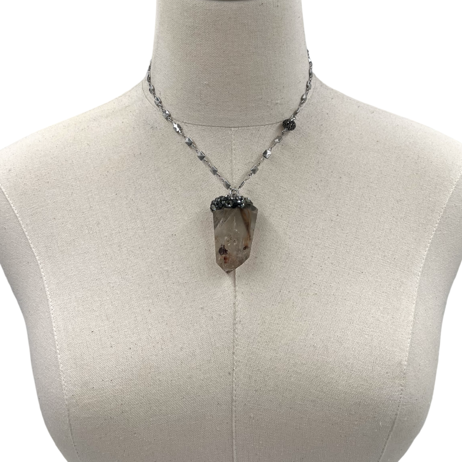 Explained Diane Necklace