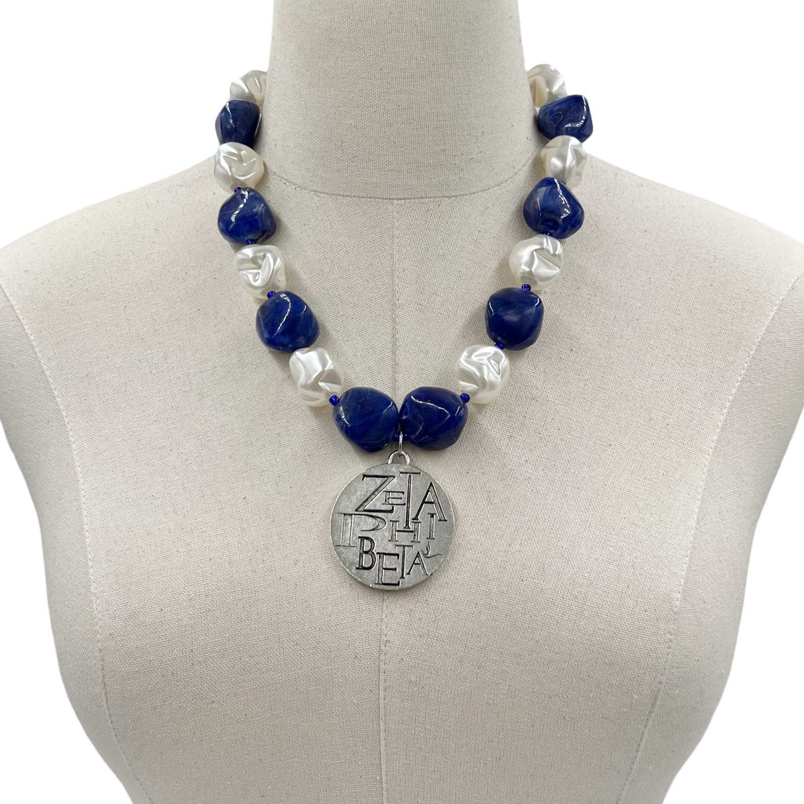 Zeta Cake Necklace