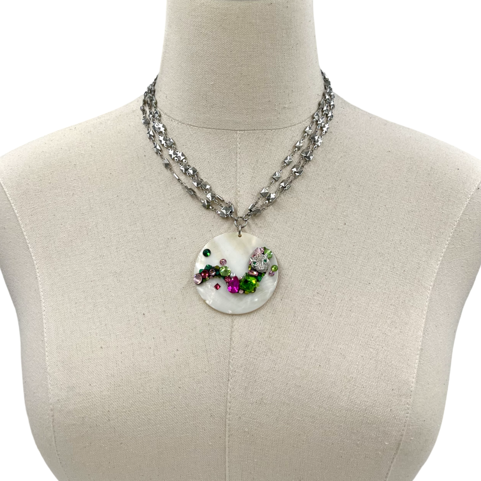 Shell 1908 Necklace