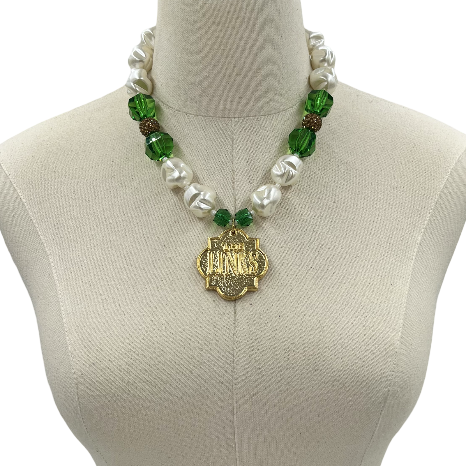 Links Cloud Necklace
