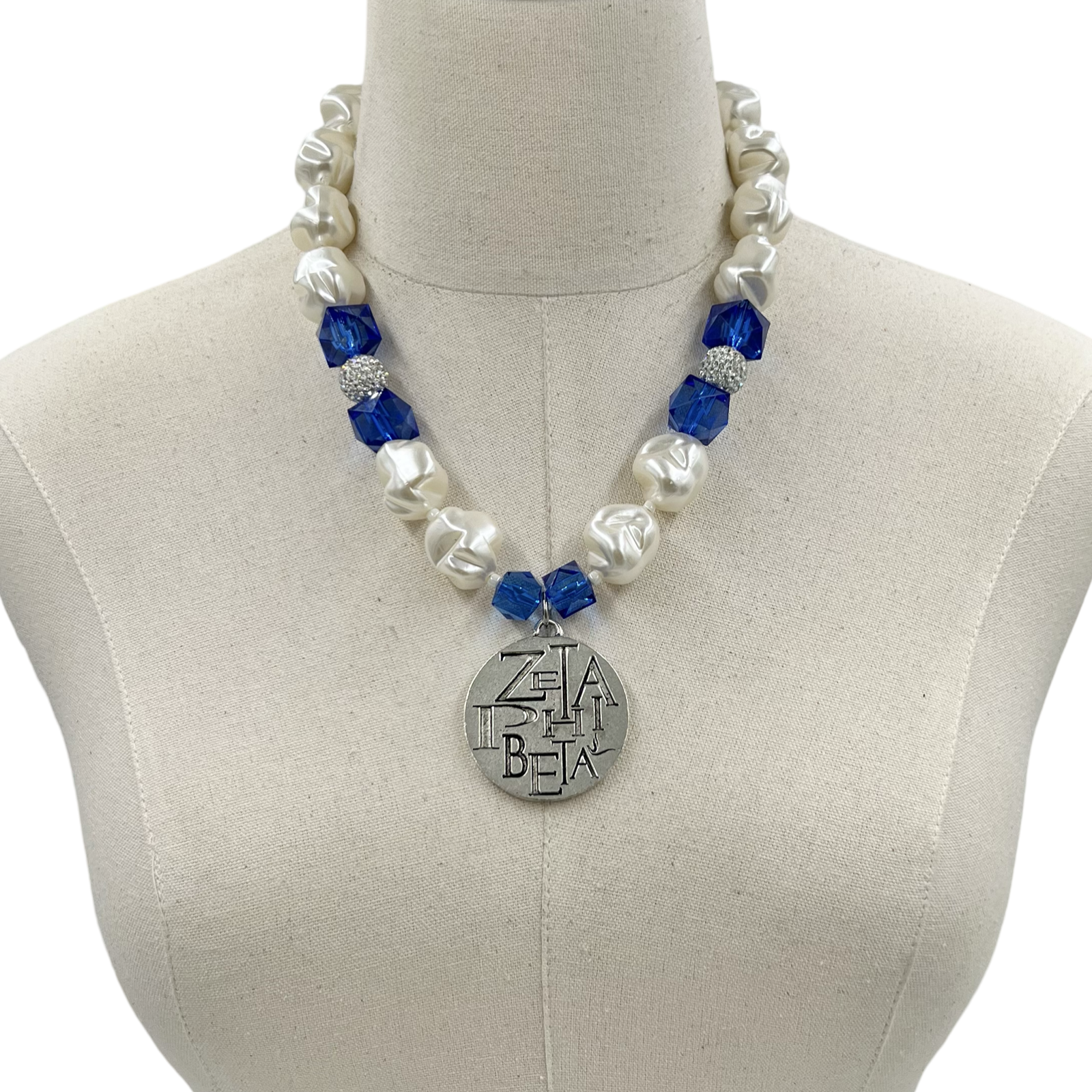 Zeta Cloud Necklace