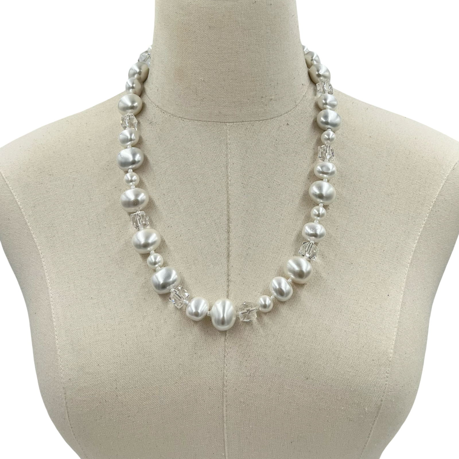 White Timeless Necklace