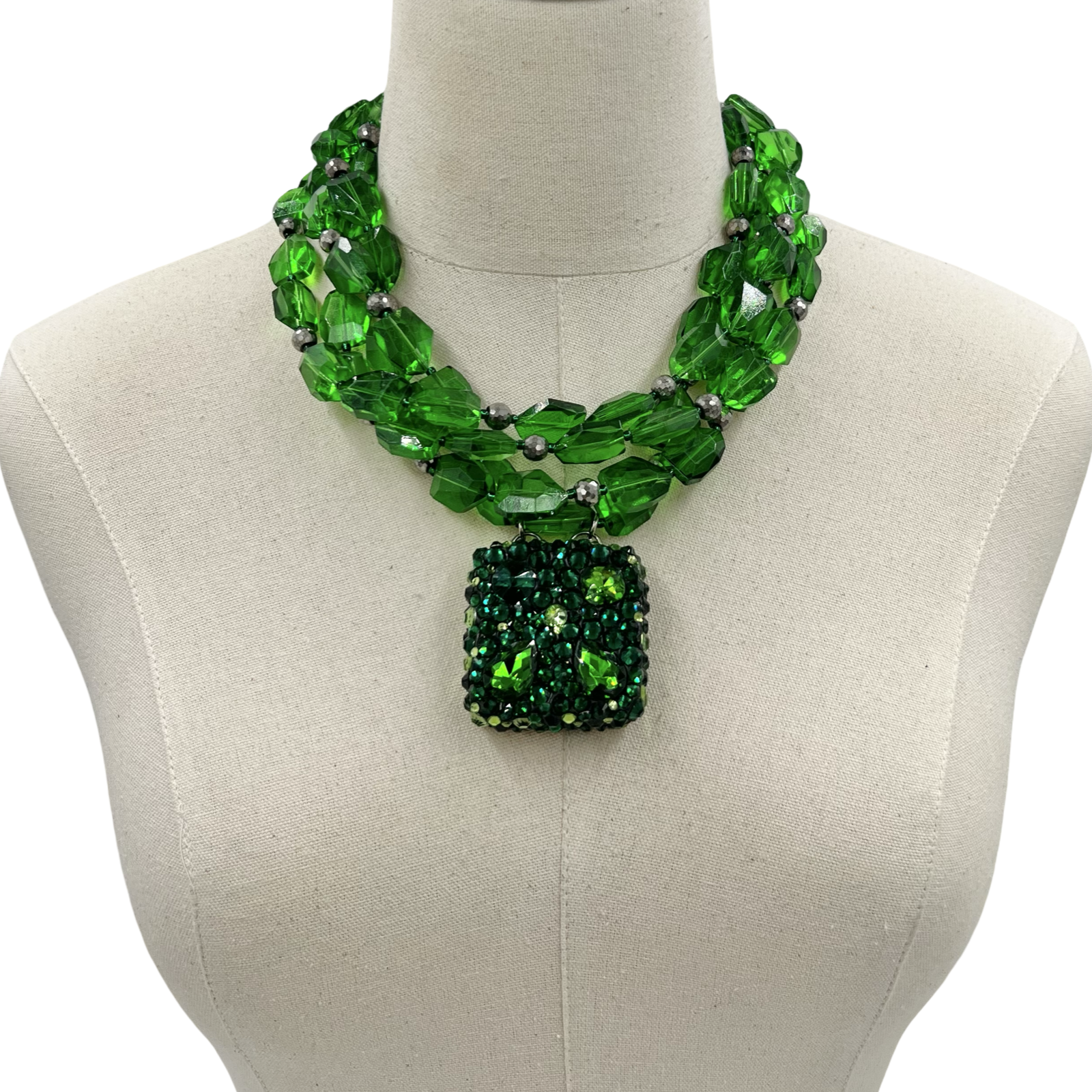 Green Gallery Necklace