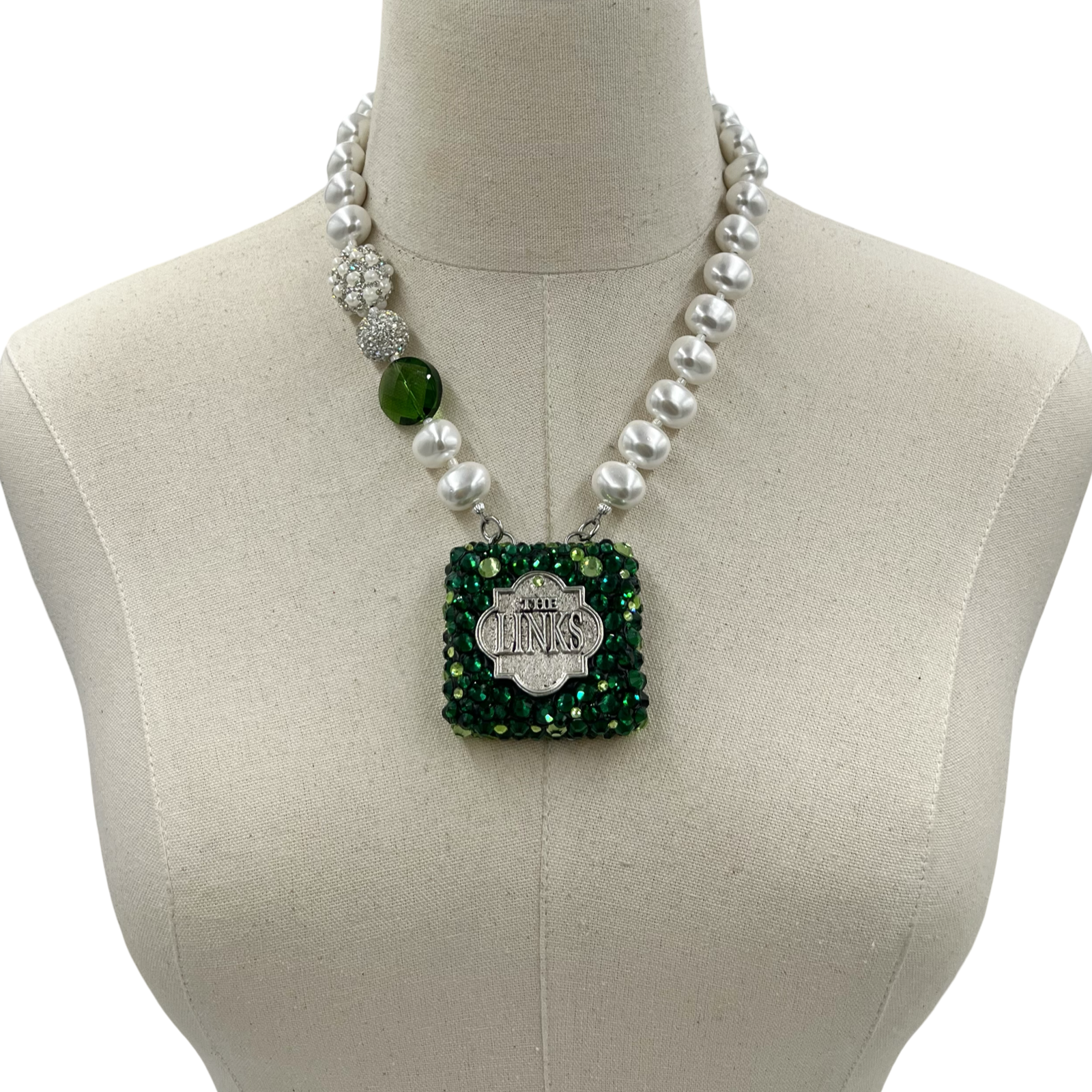 Links Toots Necklace