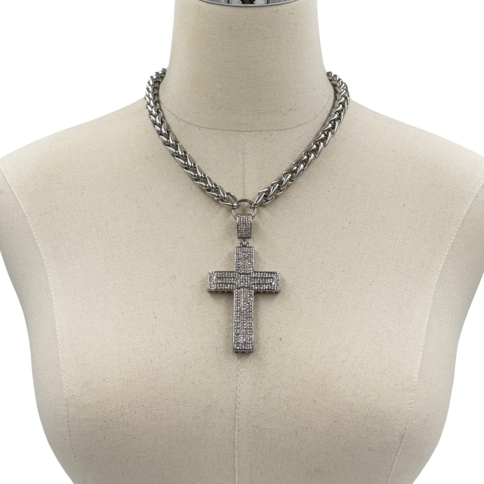 Cross Edgy Necklace