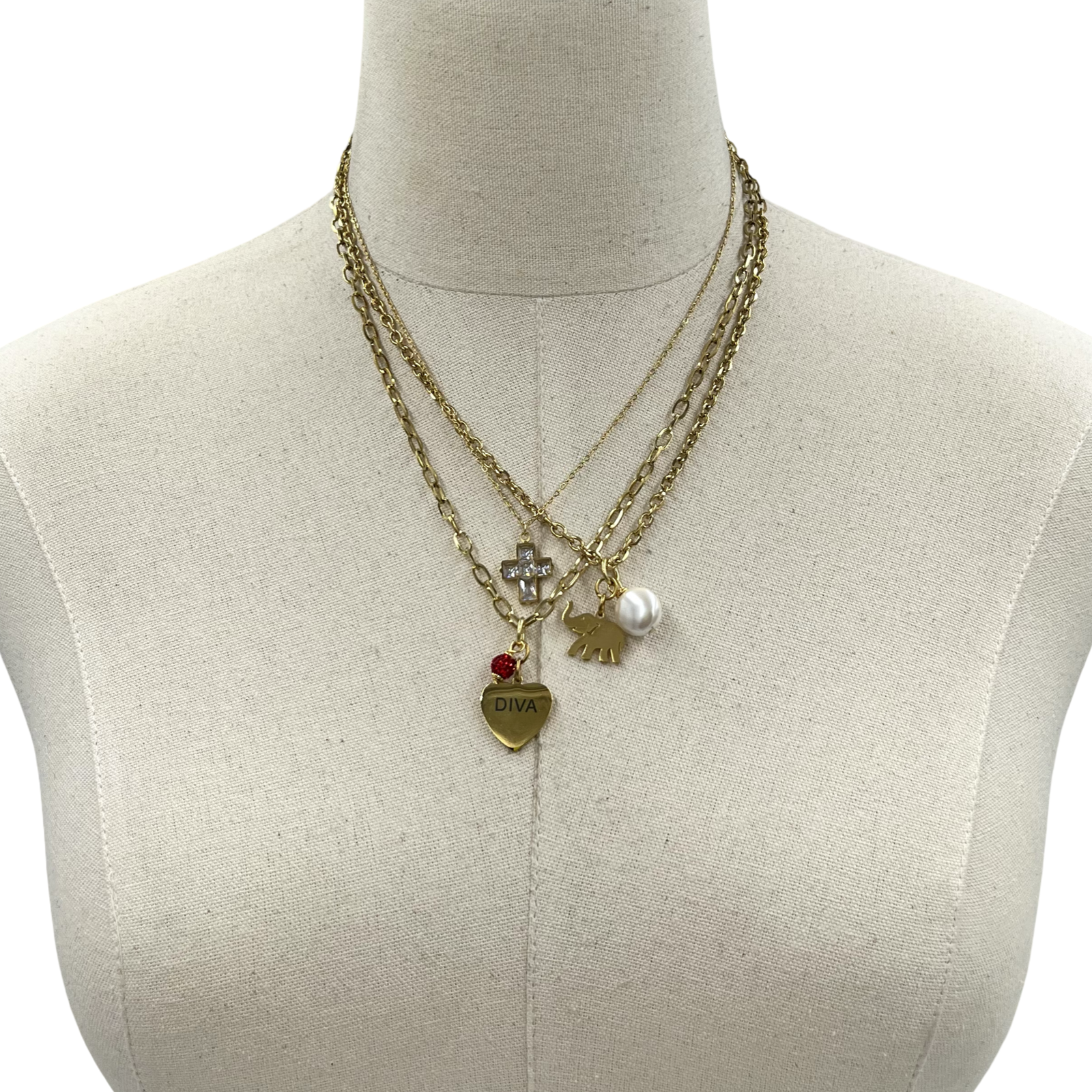 Diva Trotting Necklace