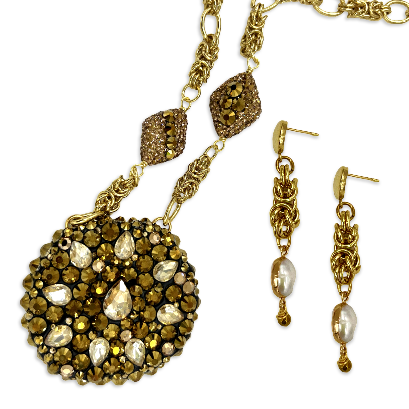 Delta Clap Necklace