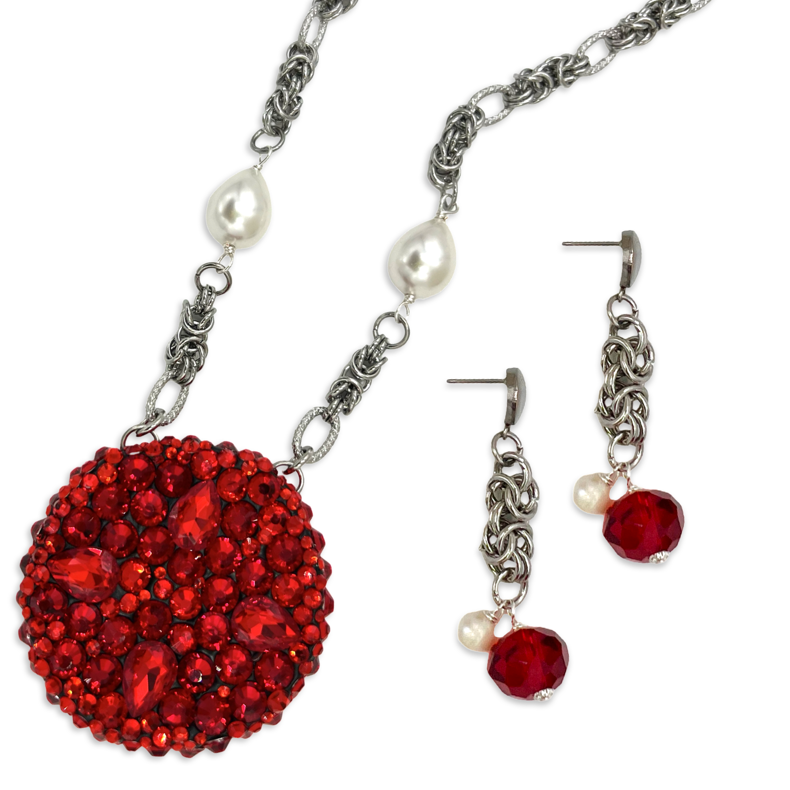 Delta Crystal Boom Necklace