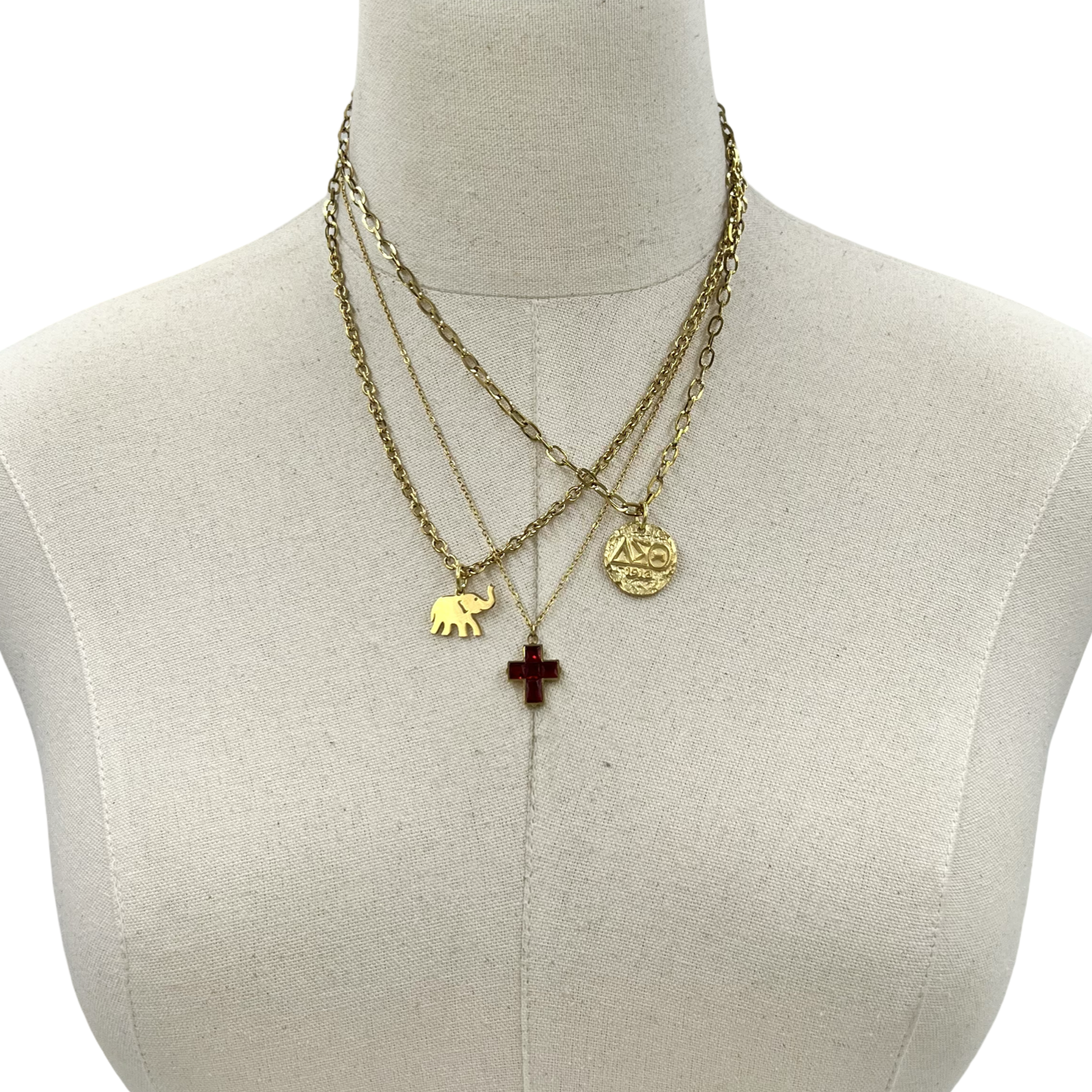 Delta Fantastic Necklace