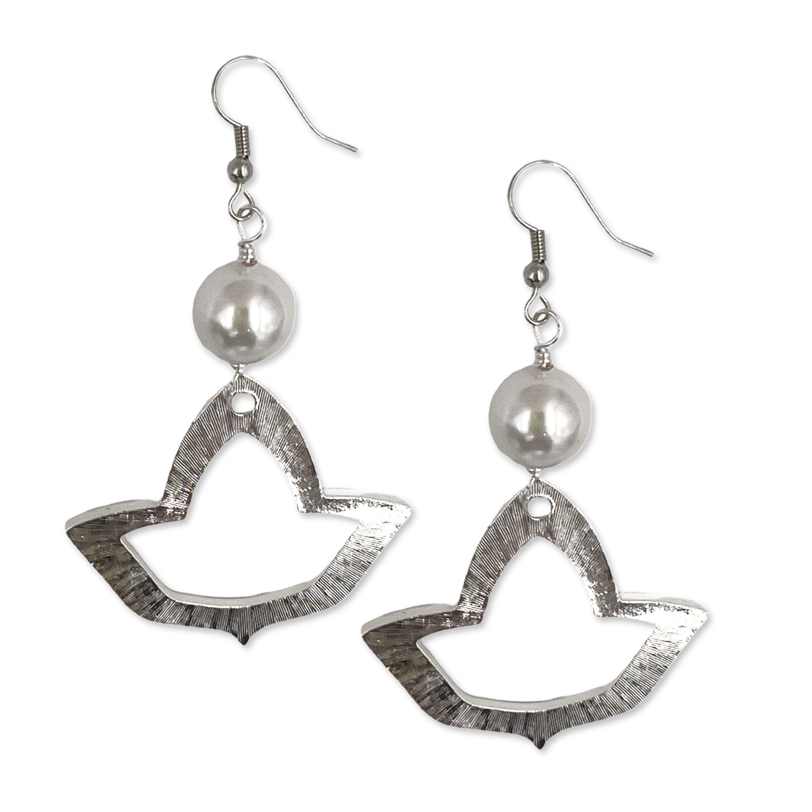 AKA Large Ivy Pearl Earring