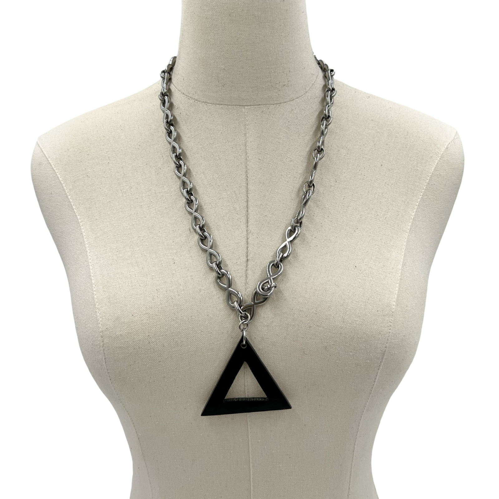 Delta Wellsbury Chain Necklace