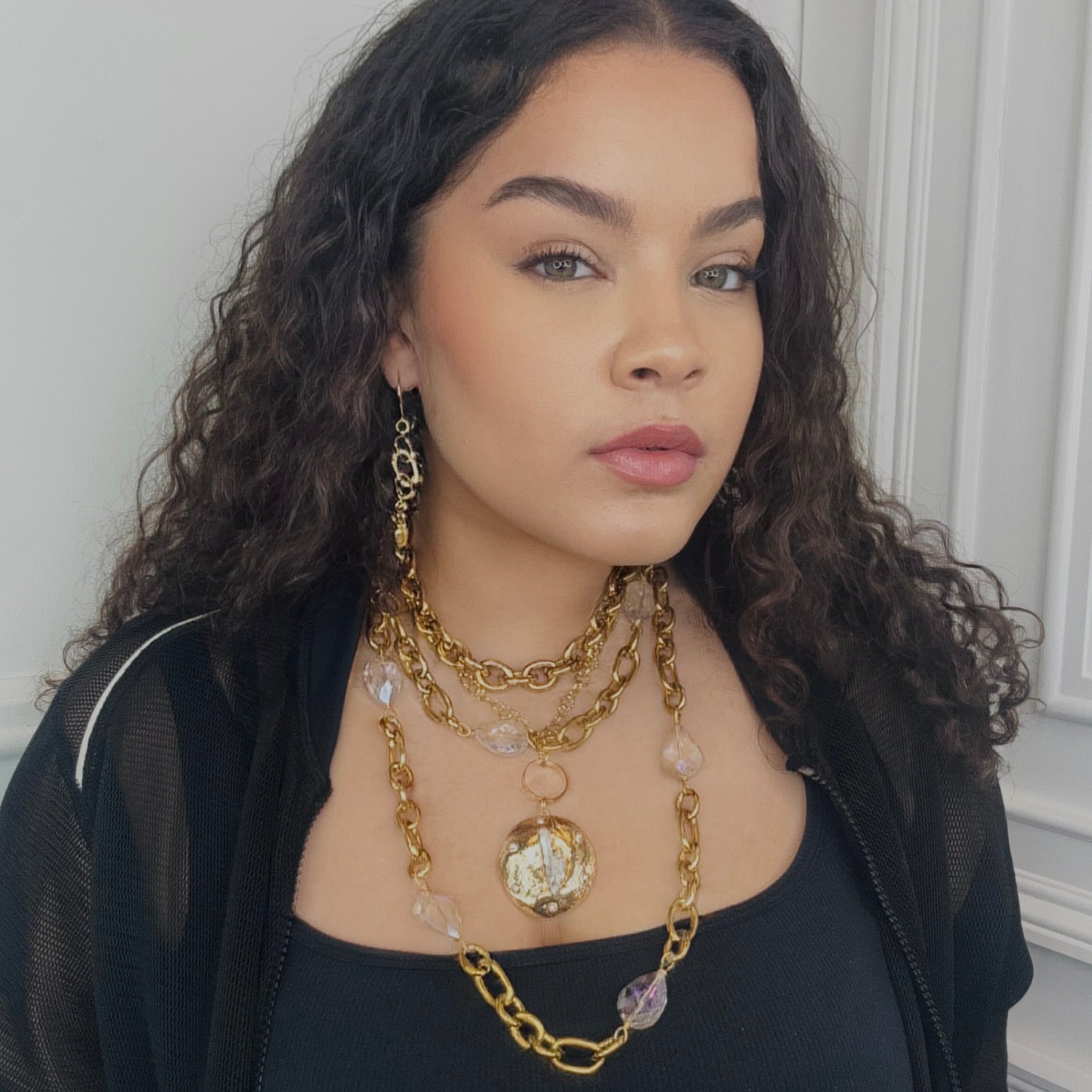 Labor Light Pearl Necklace
