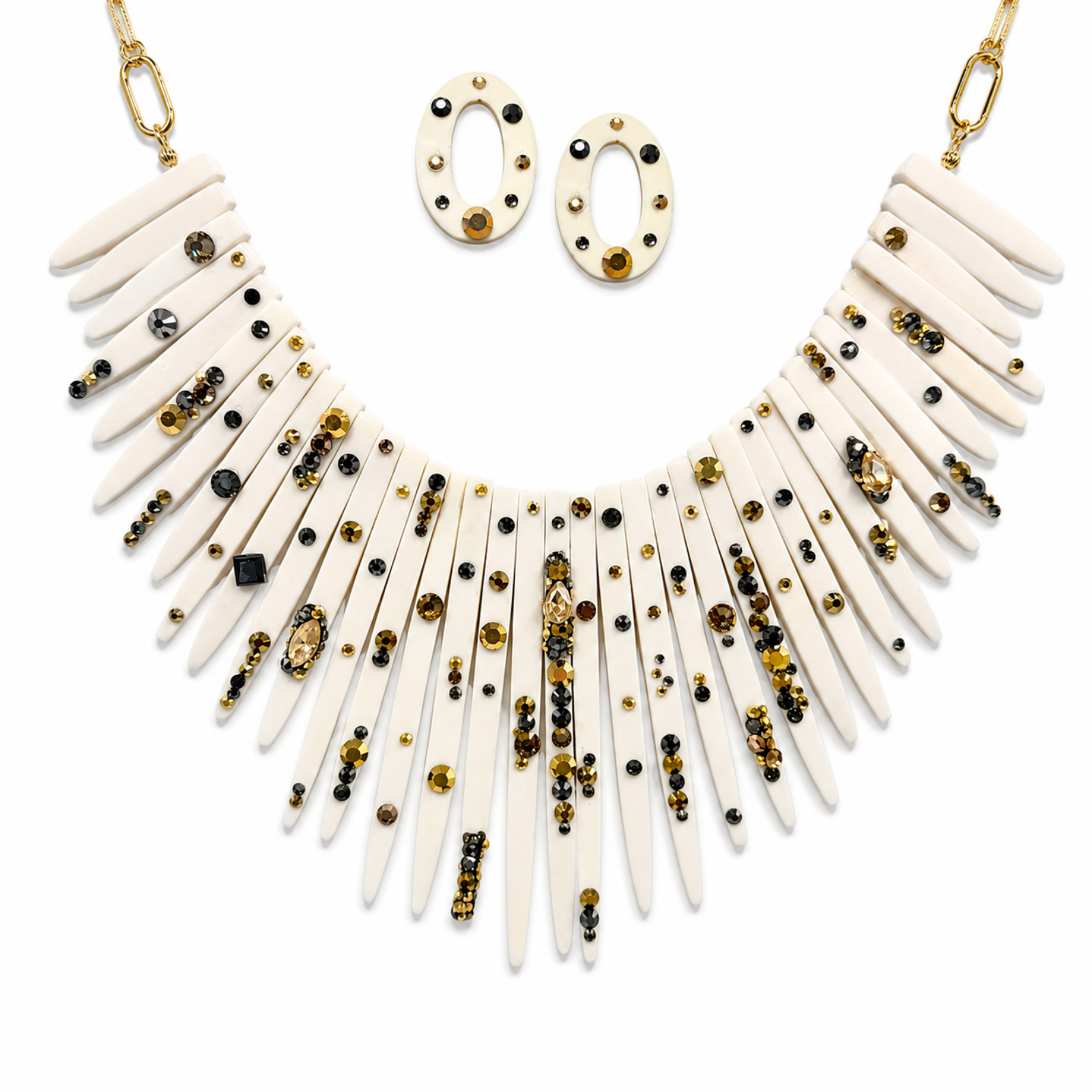 Gated Horn Necklace