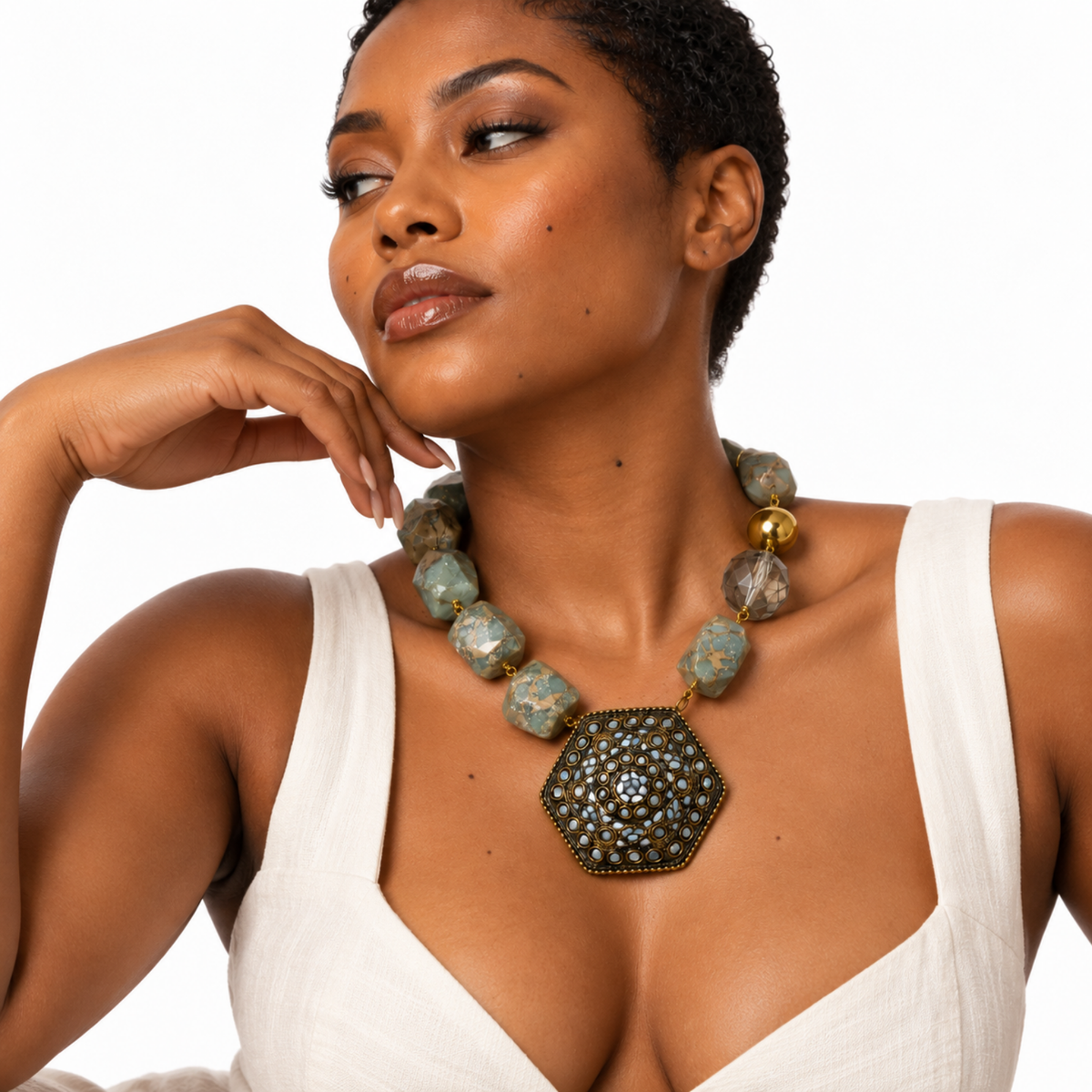 Regent Bolder Necklace