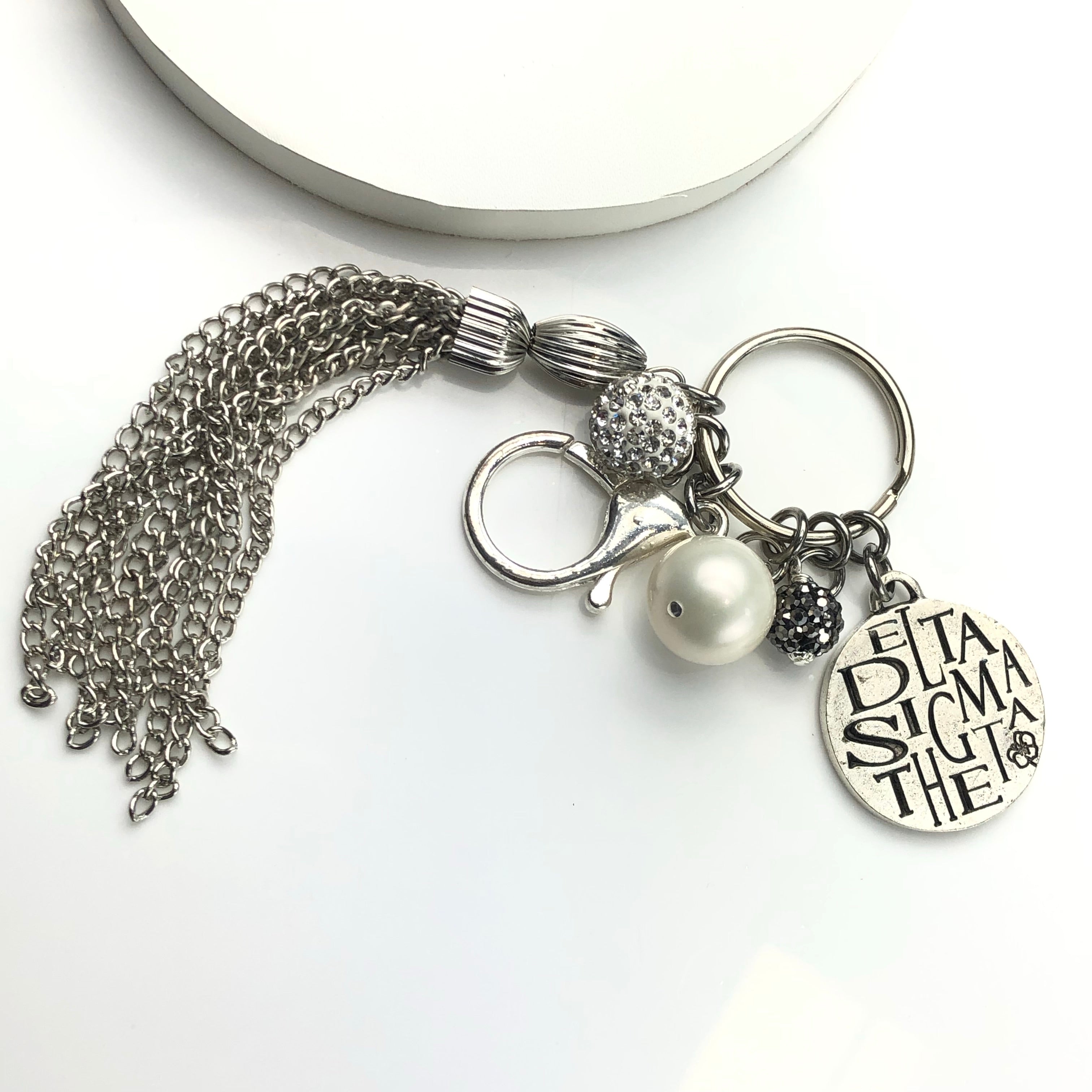 K13147 DELTA Delta Keychain Cerese D, Inc. Silver Funky