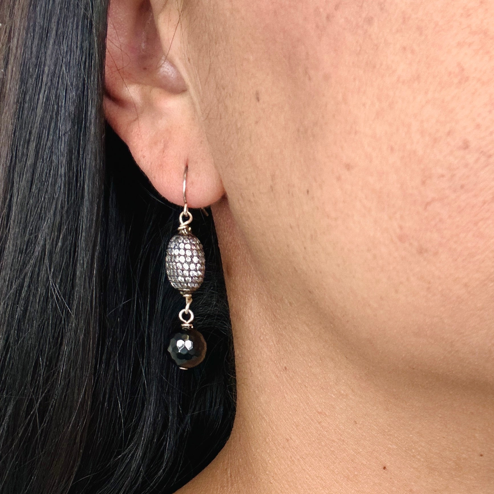 Black Plate Shine Earrings