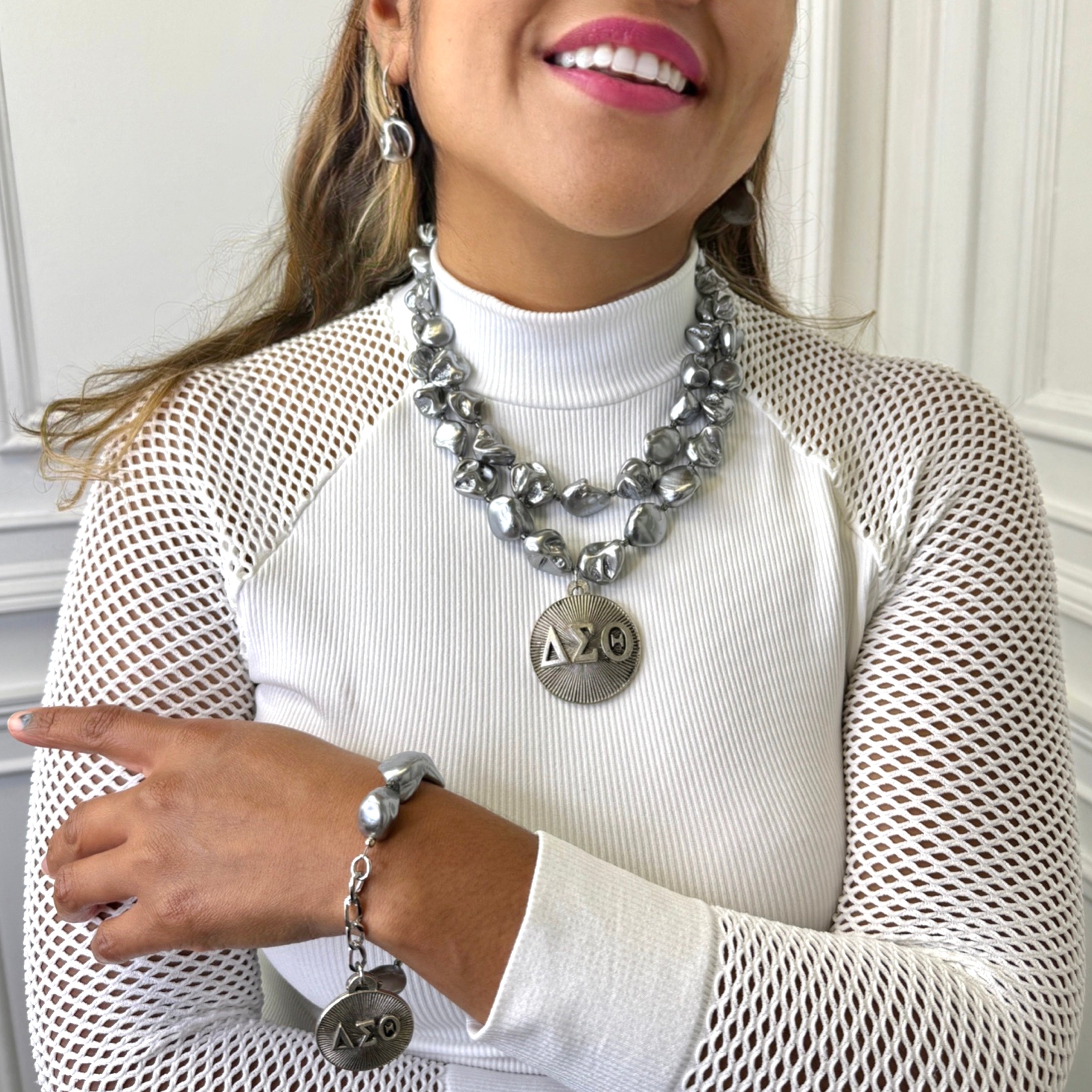 Delta Platinum Link Necklace