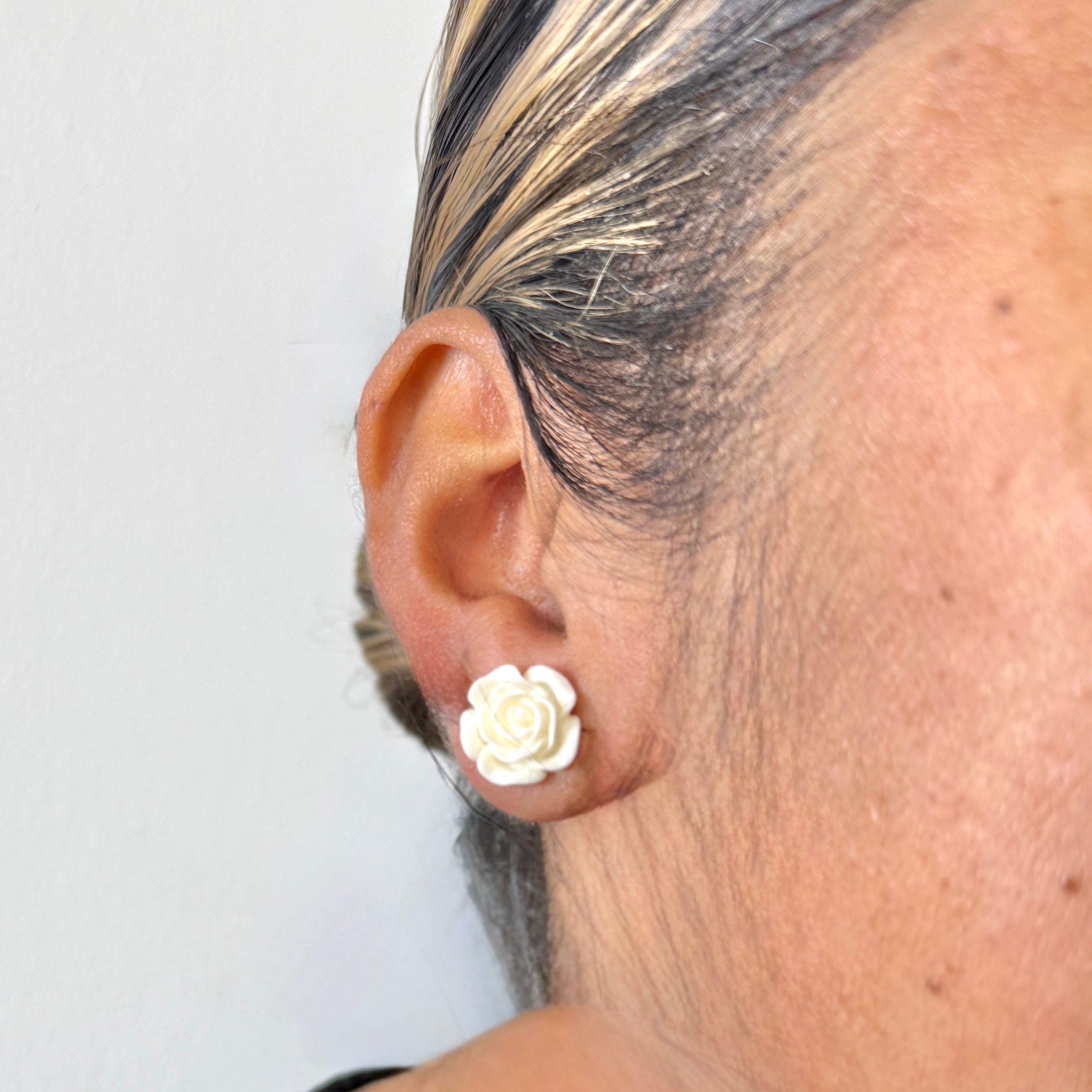 Alba Rossette Earring