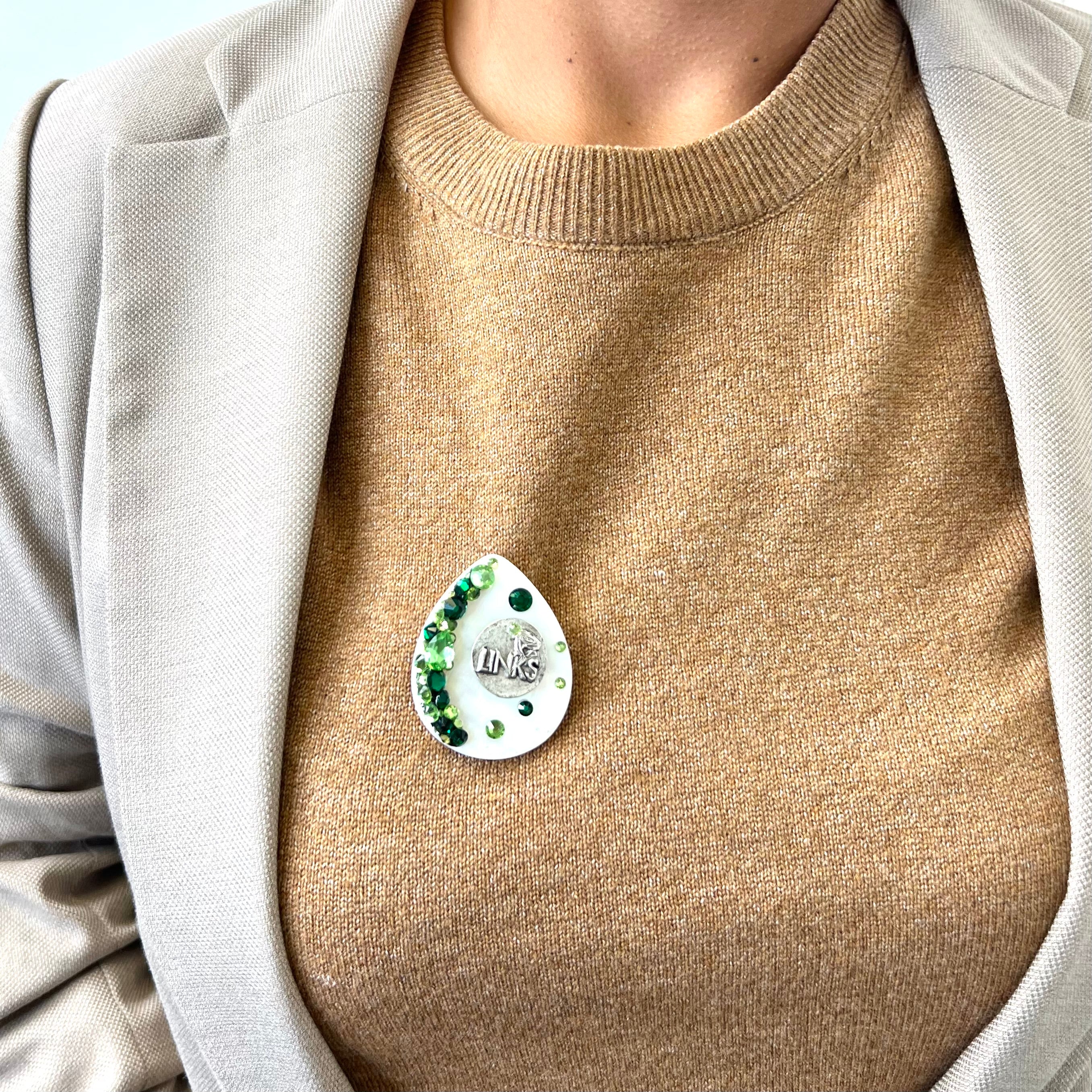 Links Link Brooch